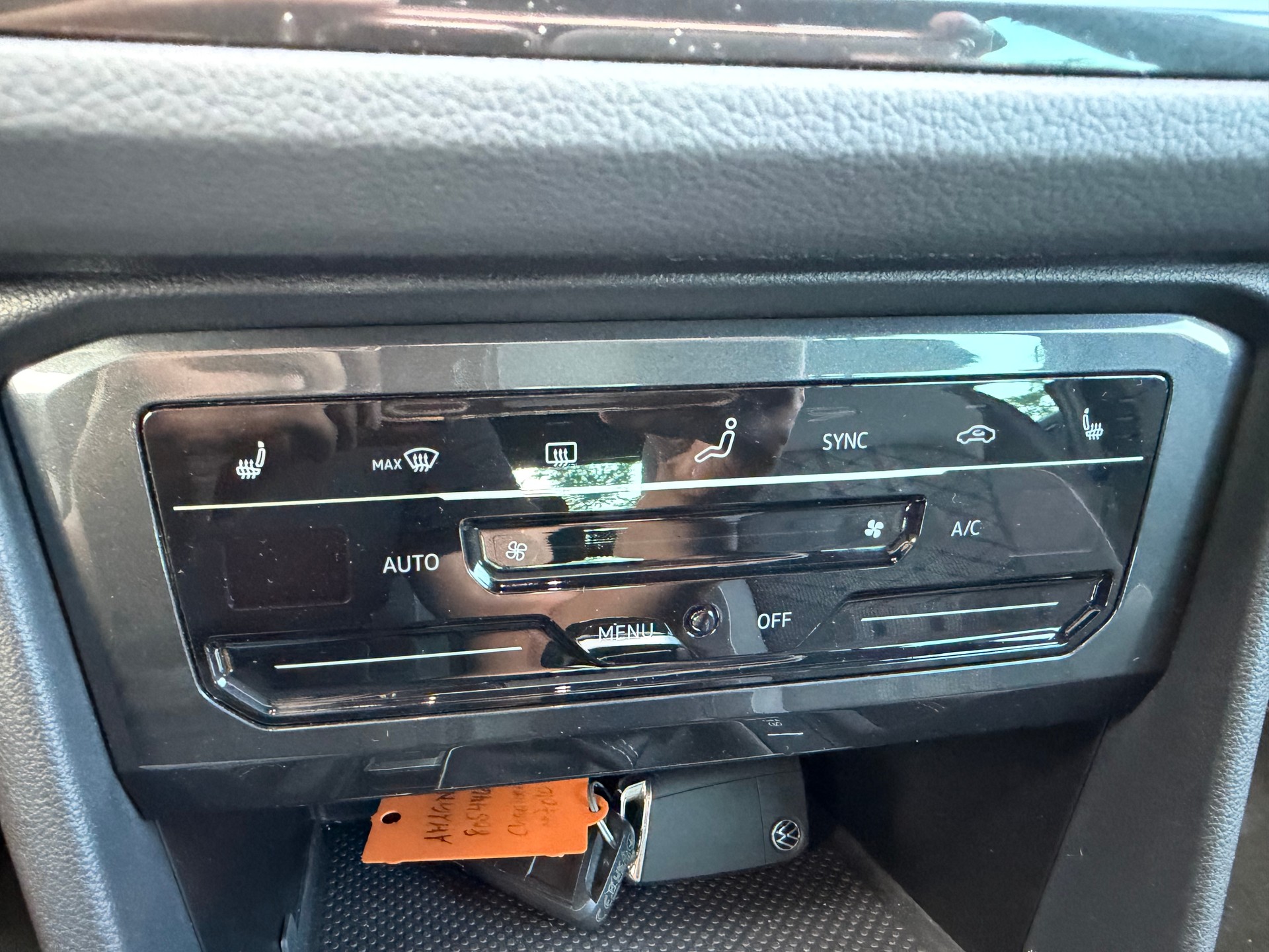VW Tiguan 1.5TSI Evo R-Line 75 Edition DSG-image-14