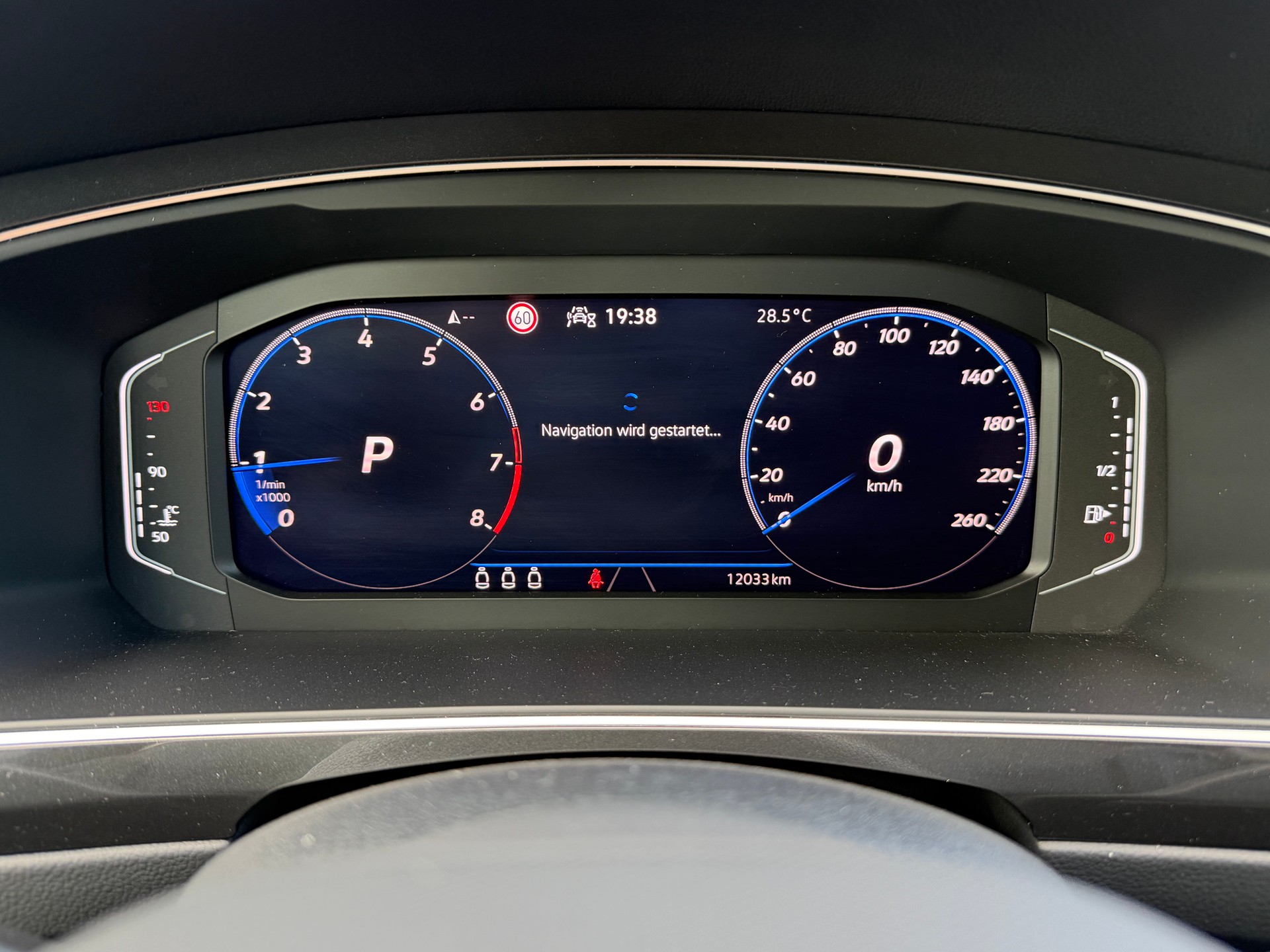 VW Tiguan 1.5TSI Evo R-Line 75 Edition DSG-image-15