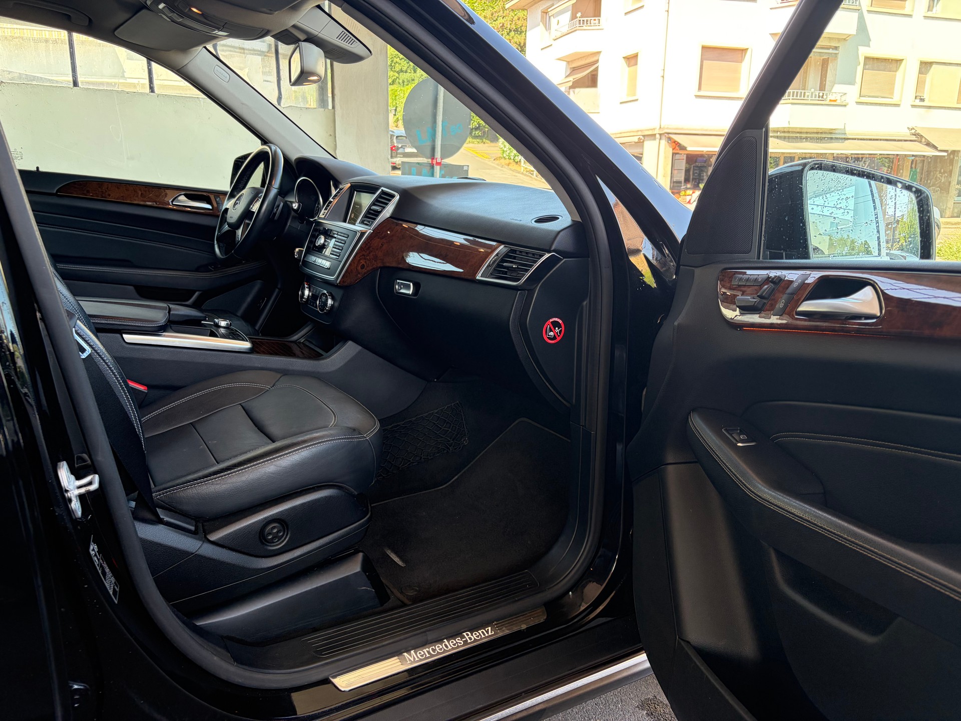 MERCEDES-BENZ ML 250 BlueTEC Executive 4Matic 7G-Tronic-image-12
