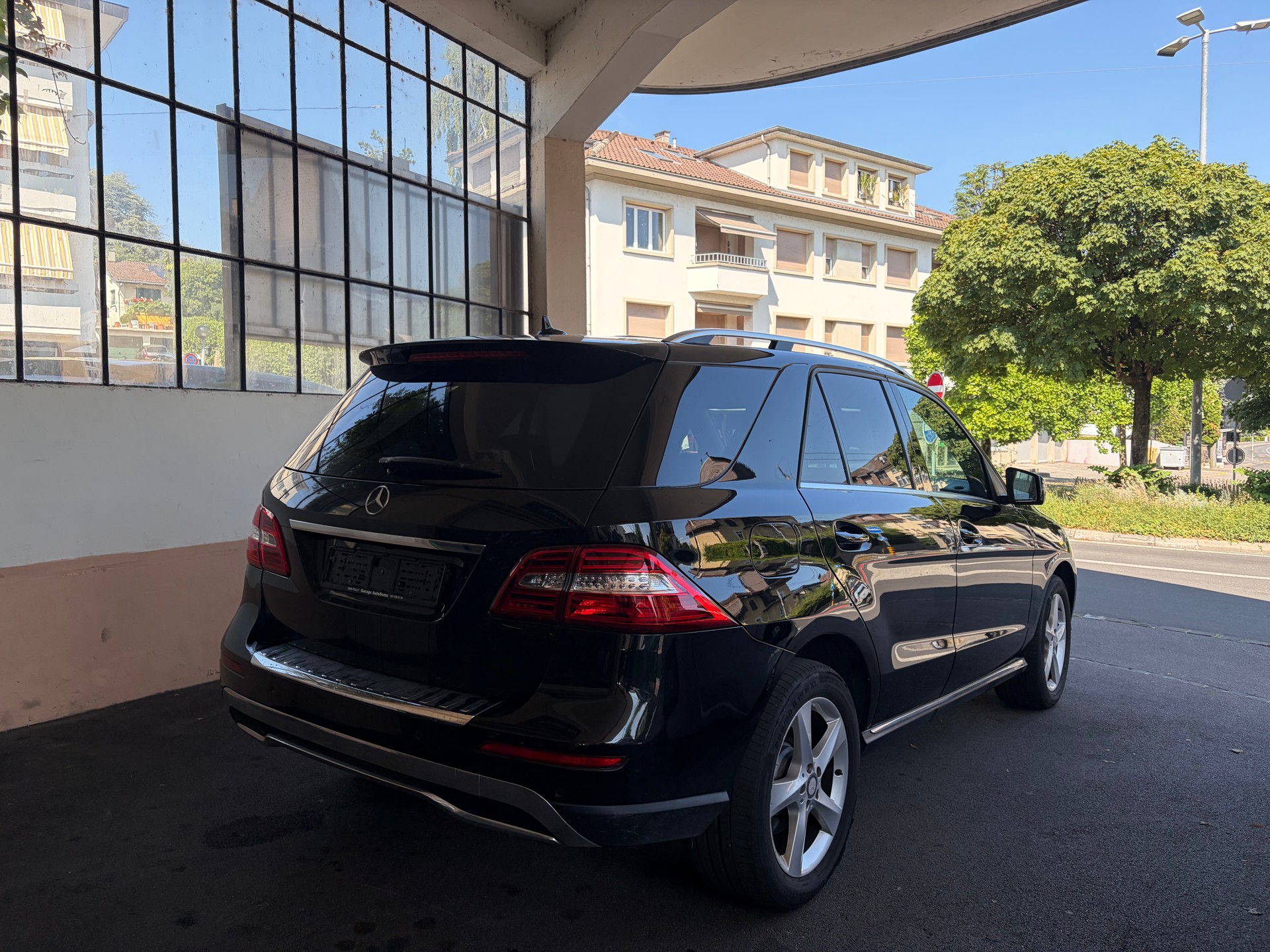 MERCEDES-BENZ ML 250 BlueTEC Executive 4Matic 7G-Tronic-image-3