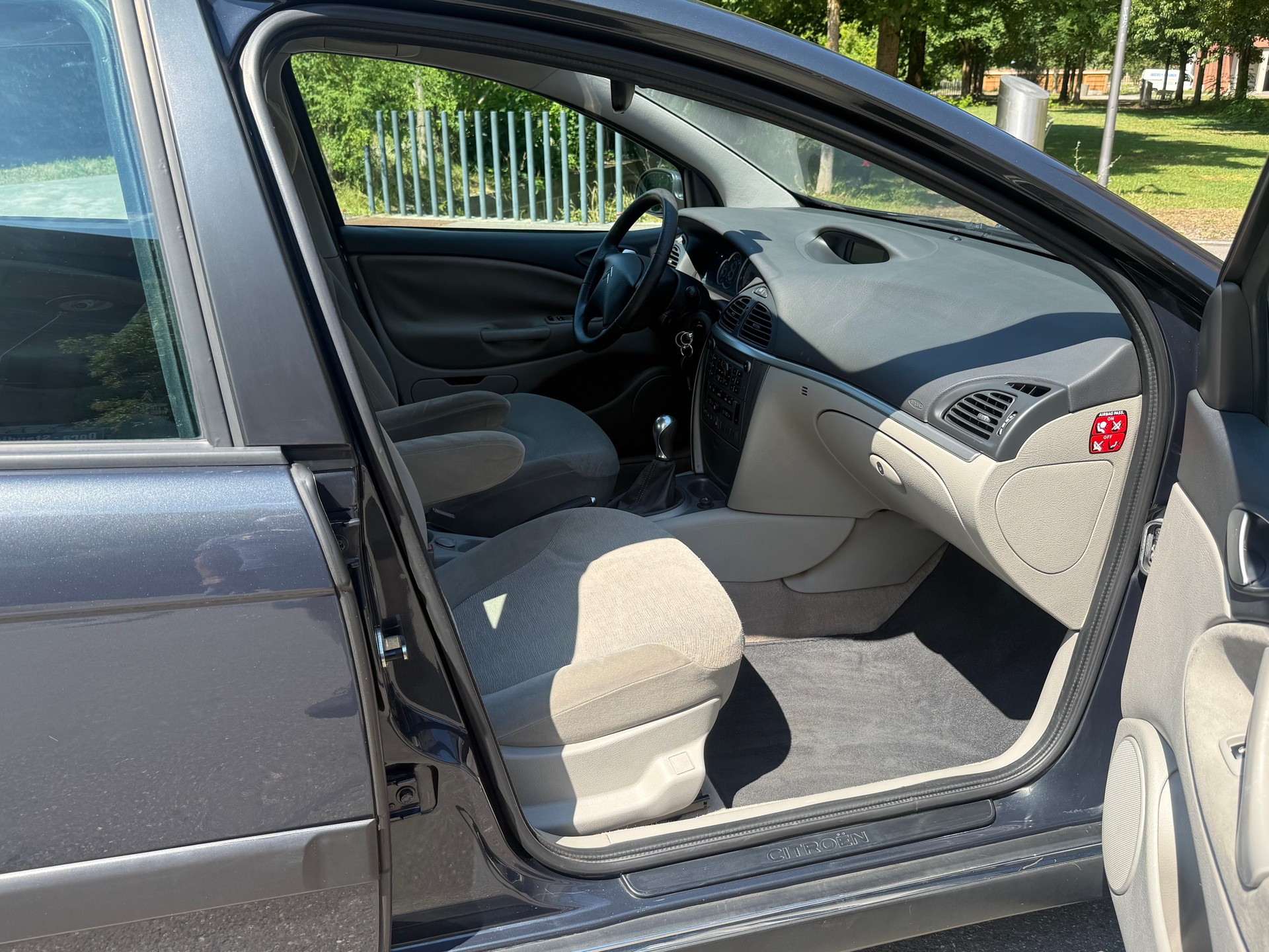 CITROEN C5 Berline 1.6 HDi SX-image-17