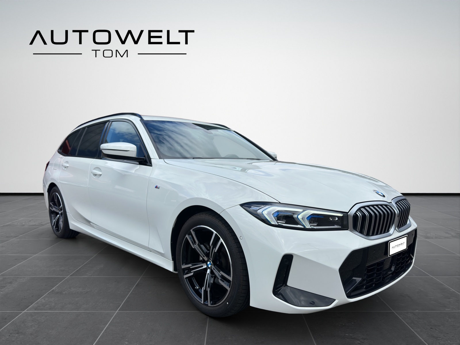 BMW 320d xDrive 48V Touring Steptronic M Sport đ*CH*gratis Service*-image-6