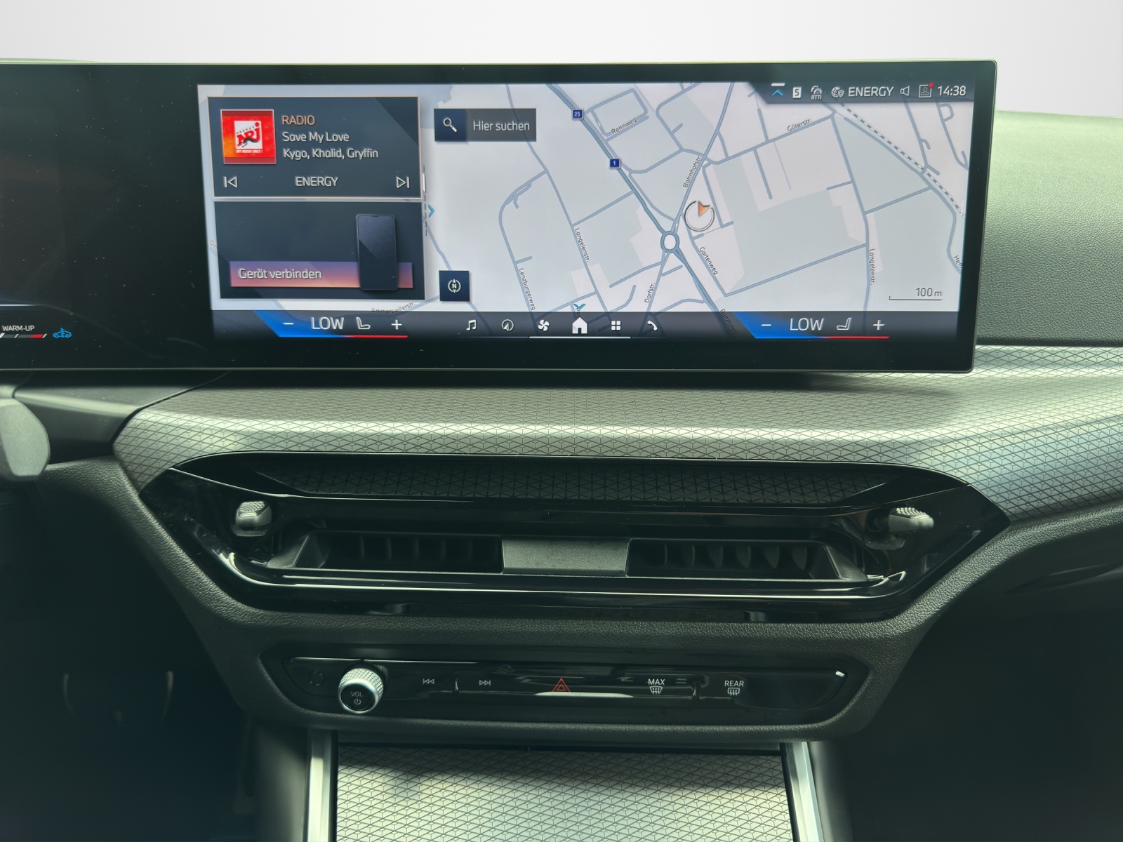 BMW 320d xDrive 48V Touring Steptronic M Sport đ*CH*gratis Service*-image-11