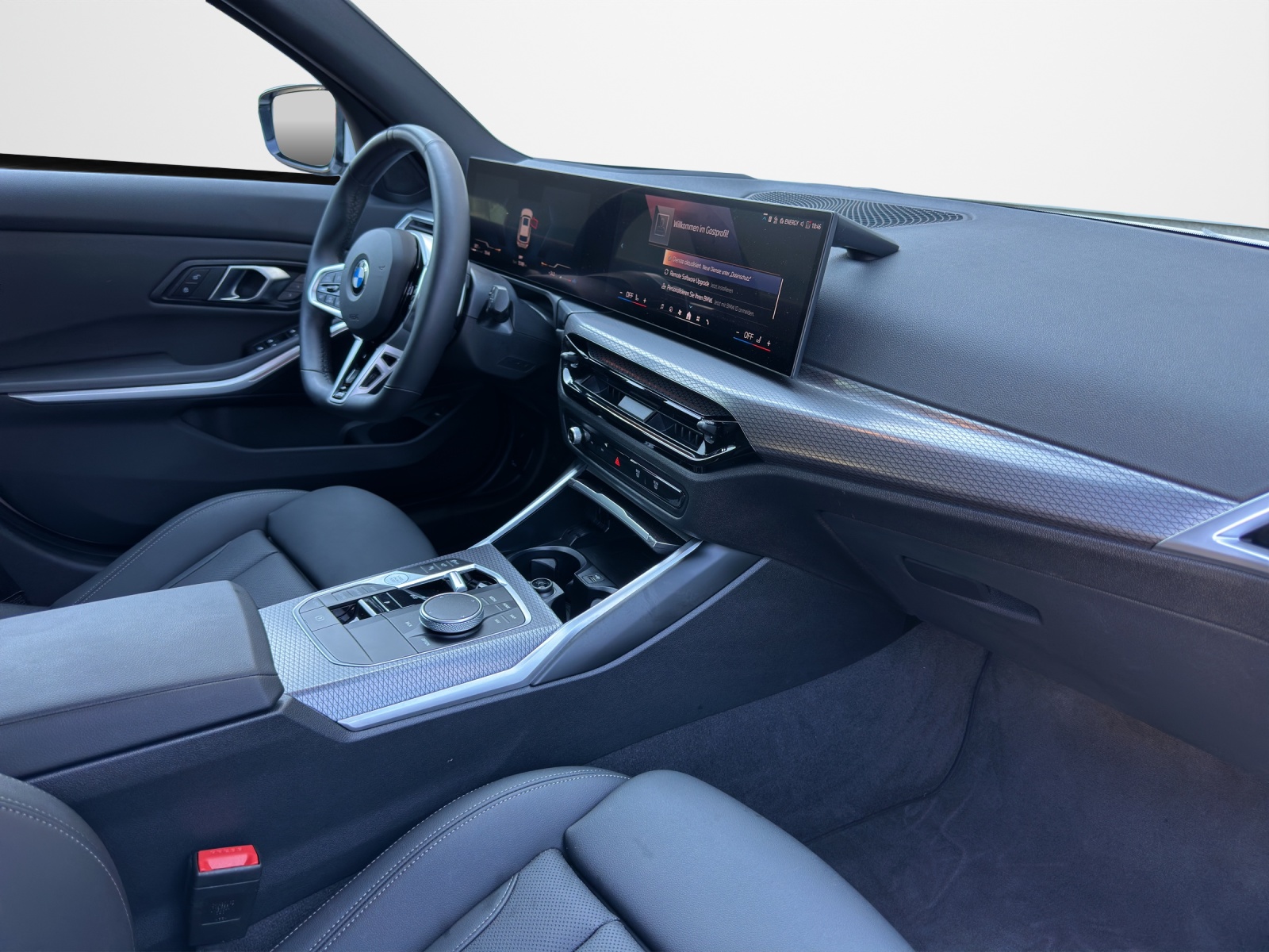 BMW 320d xDrive 48V Touring Steptronic M Sport đ*CH*gratis Service*-image-12