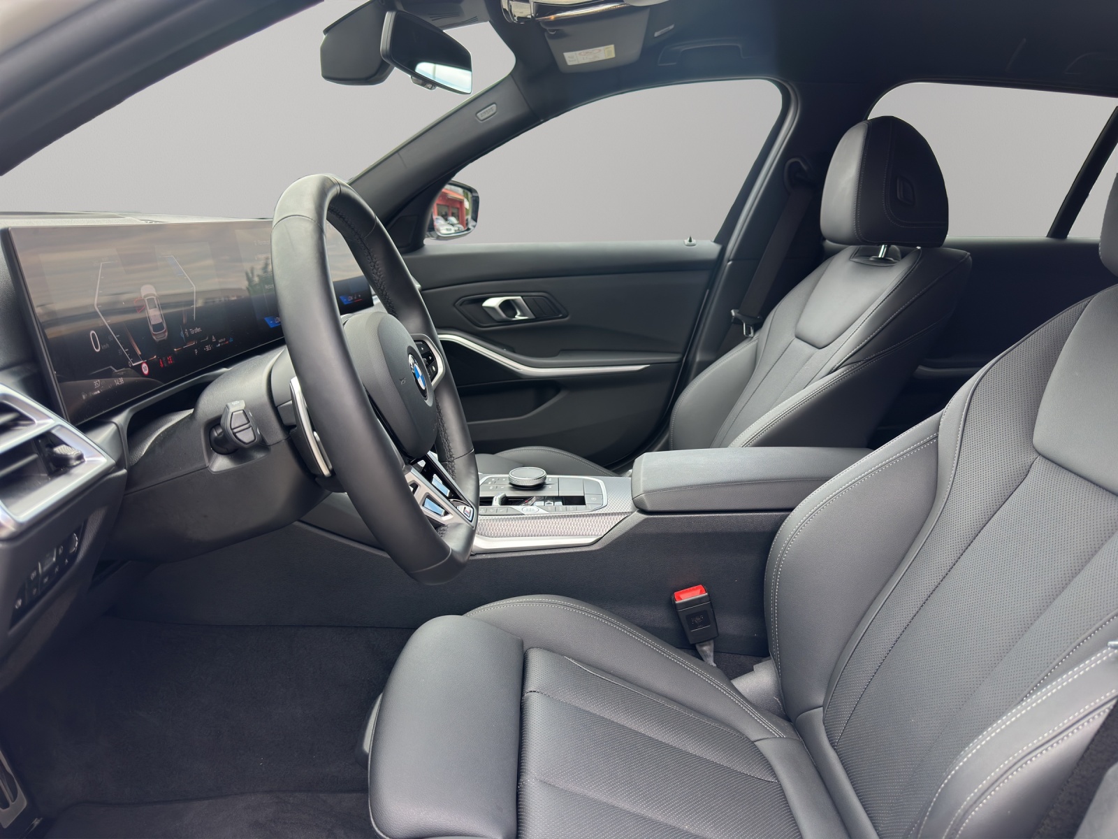 BMW 320d xDrive 48V Touring Steptronic M Sport đ*CH*gratis Service*-image-8