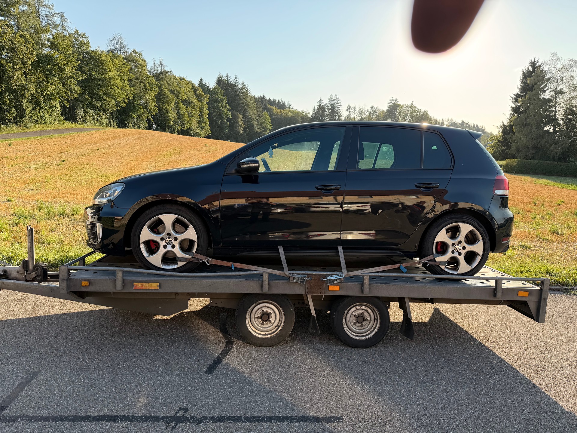 VW Golf 2.0 TSI GTI-image-1