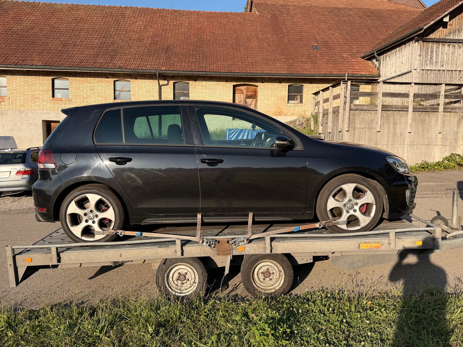 VW Golf 2.0 TSI GTI-image-5