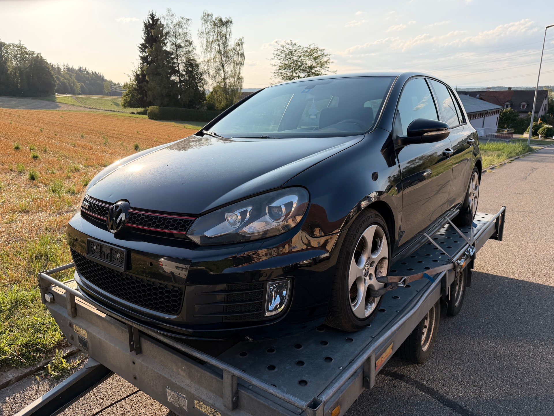 VW Golf 2.0 TSI GTI-image-0