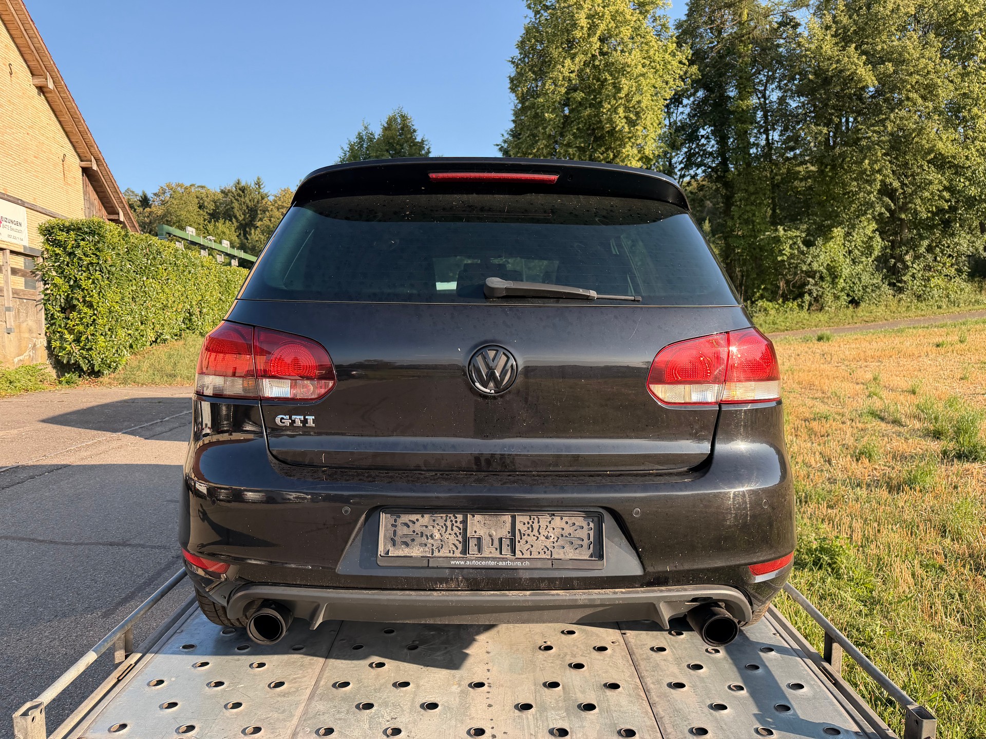VW Golf 2.0 TSI GTI-image-3