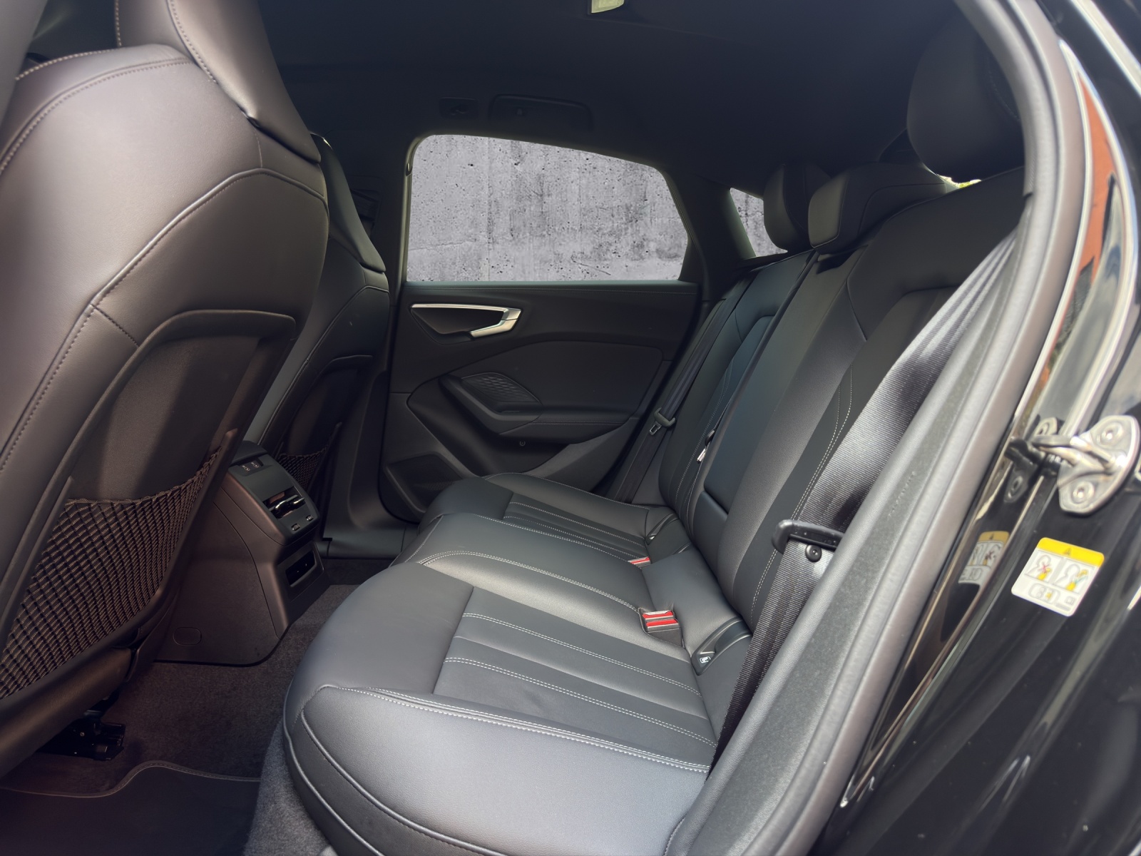 AUDI A5 Limousine TDI quattro S-Line Attraction S tronic *CH-Fzg / Gratisservice / Garantie*-image-10