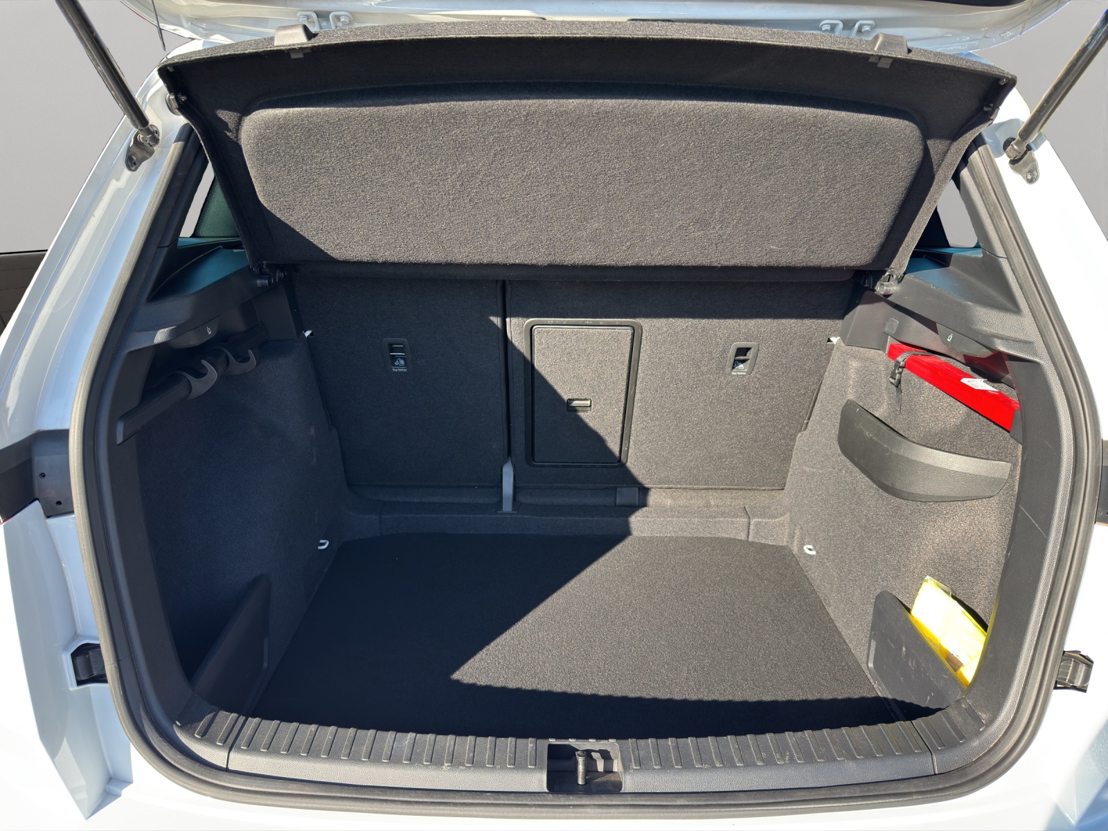 SKODA Karoq 1.5 TSI SportLine DSG-image-18