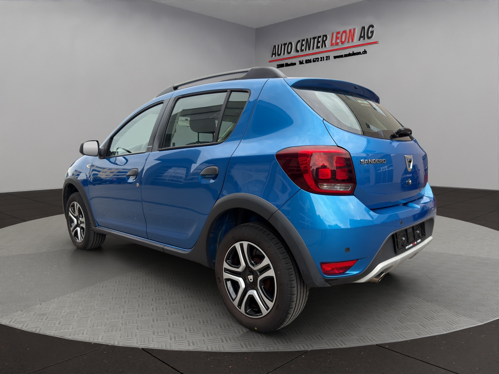 DACIA Sandero Tce 90 Stepway Automatic-image-3