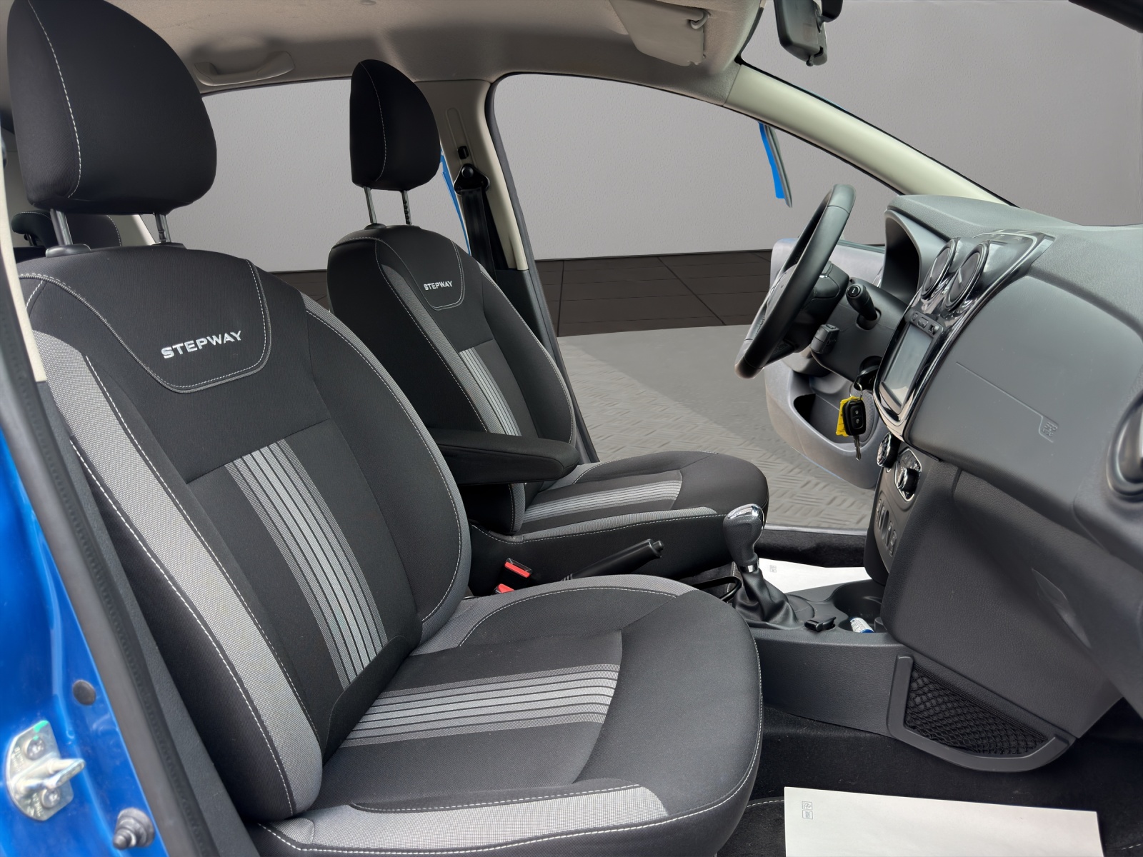 DACIA Sandero Tce 90 Stepway Automatic-image-16