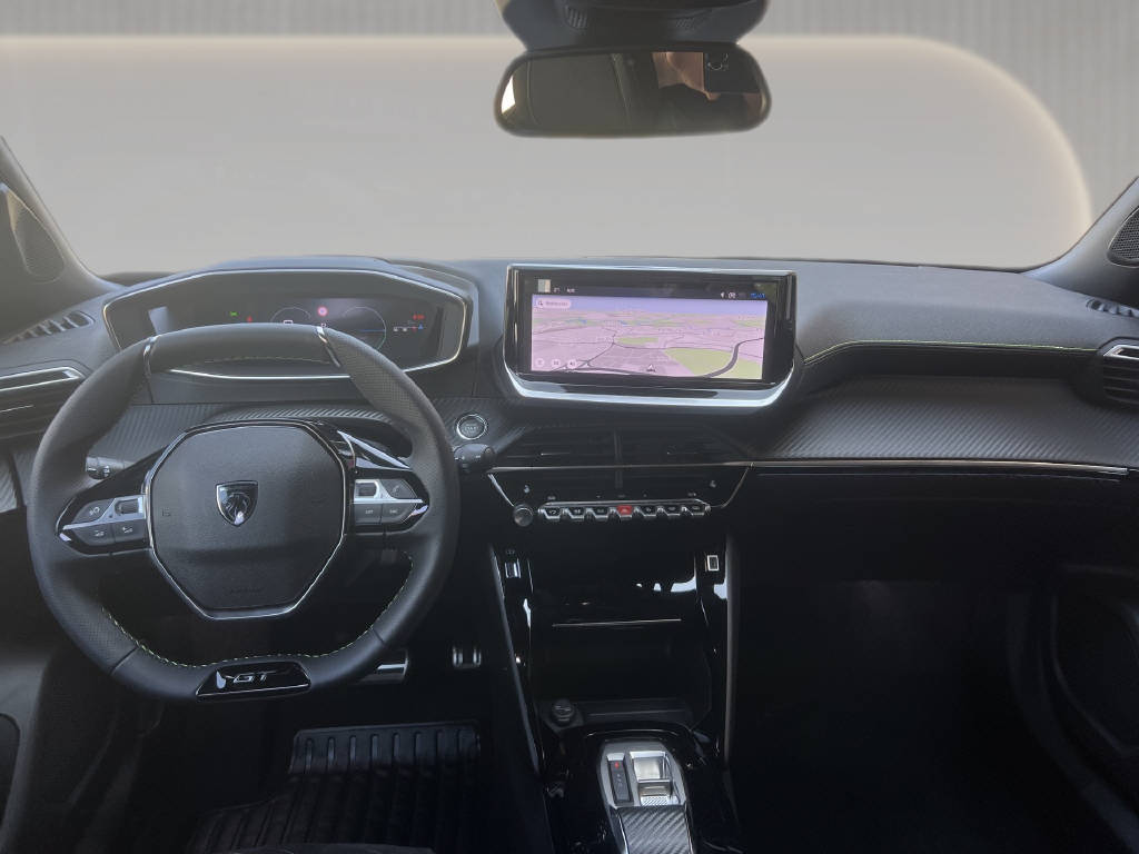 PEUGEOT 2008 1.2 Hybrid 145 GT Exclusive-image-11