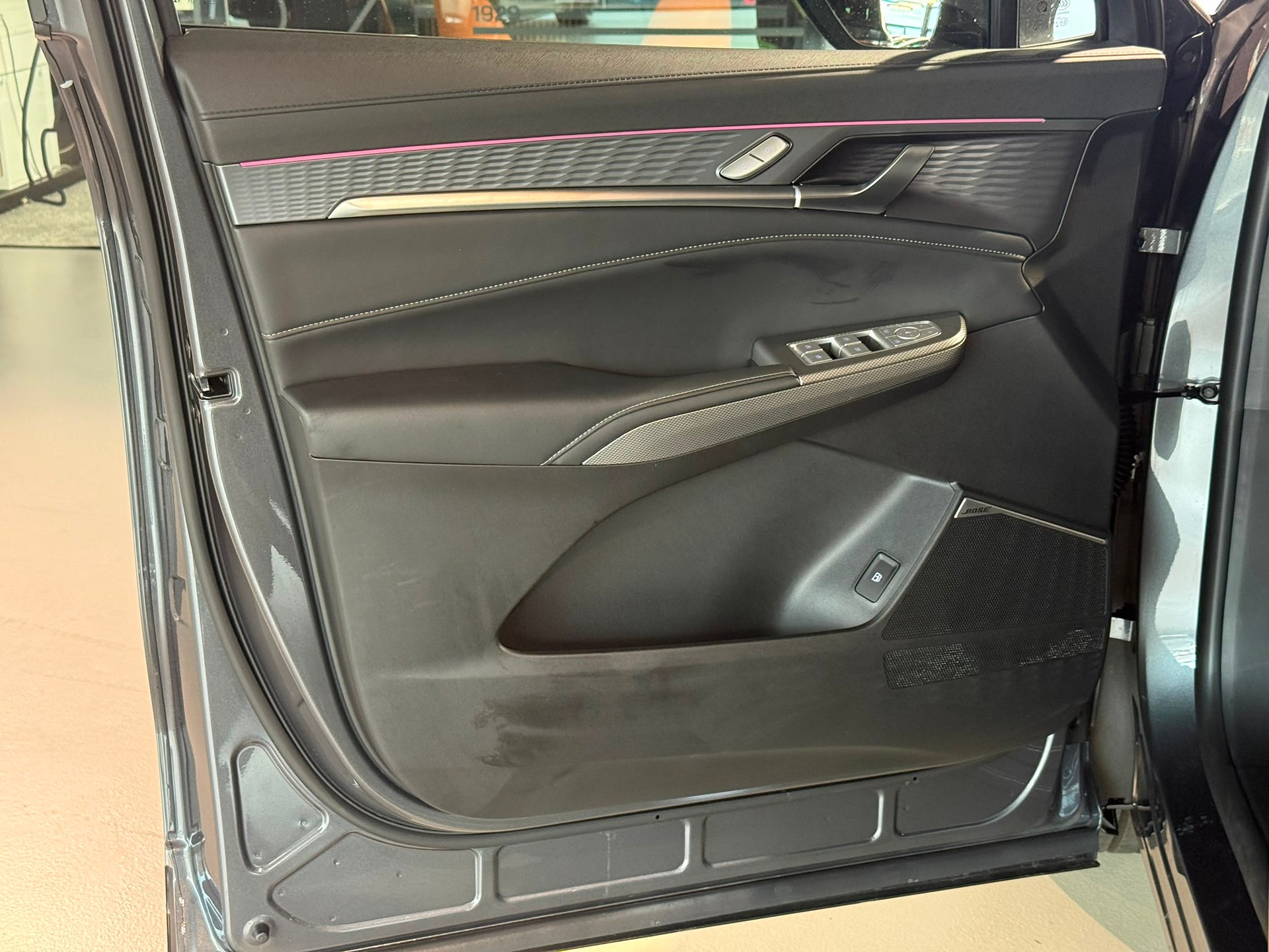 MG S9 1.5 TGDI PHEV Premium-image-25