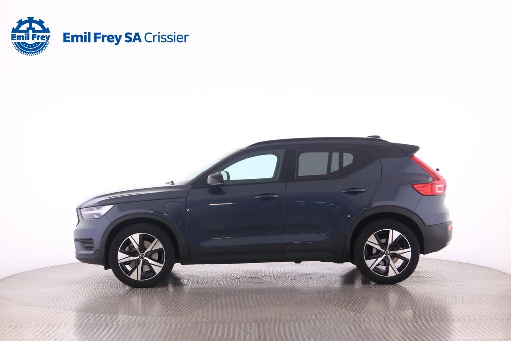 VOLVO XC40 1.5 T4 PiH R-Design-image-3