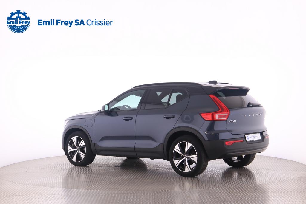 VOLVO XC40 1.5 T4 PiH R-Design-image-6