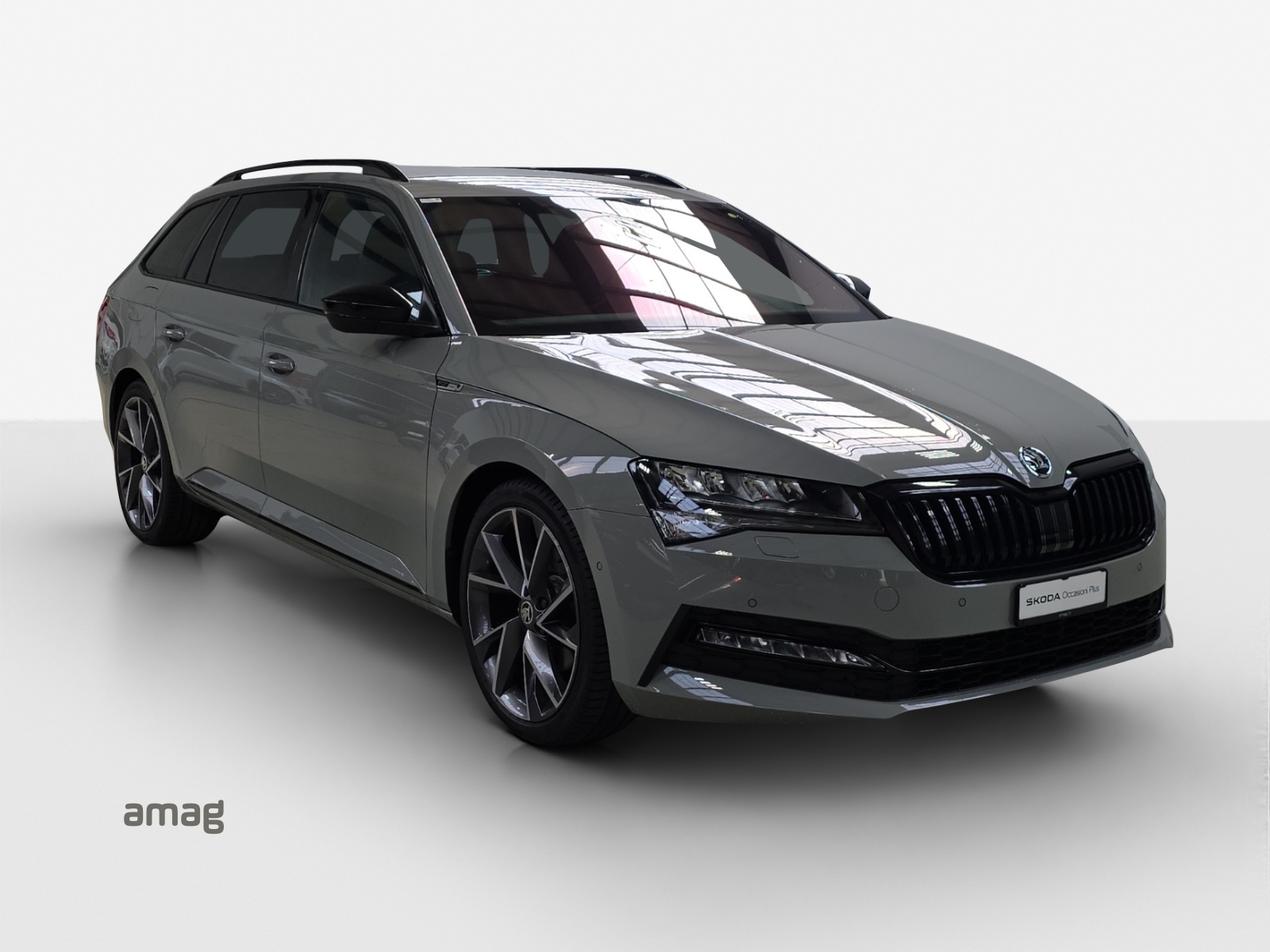 SKODA Superb Combi 2.0 TDi SportLine Light 4x4 DSG-image-5