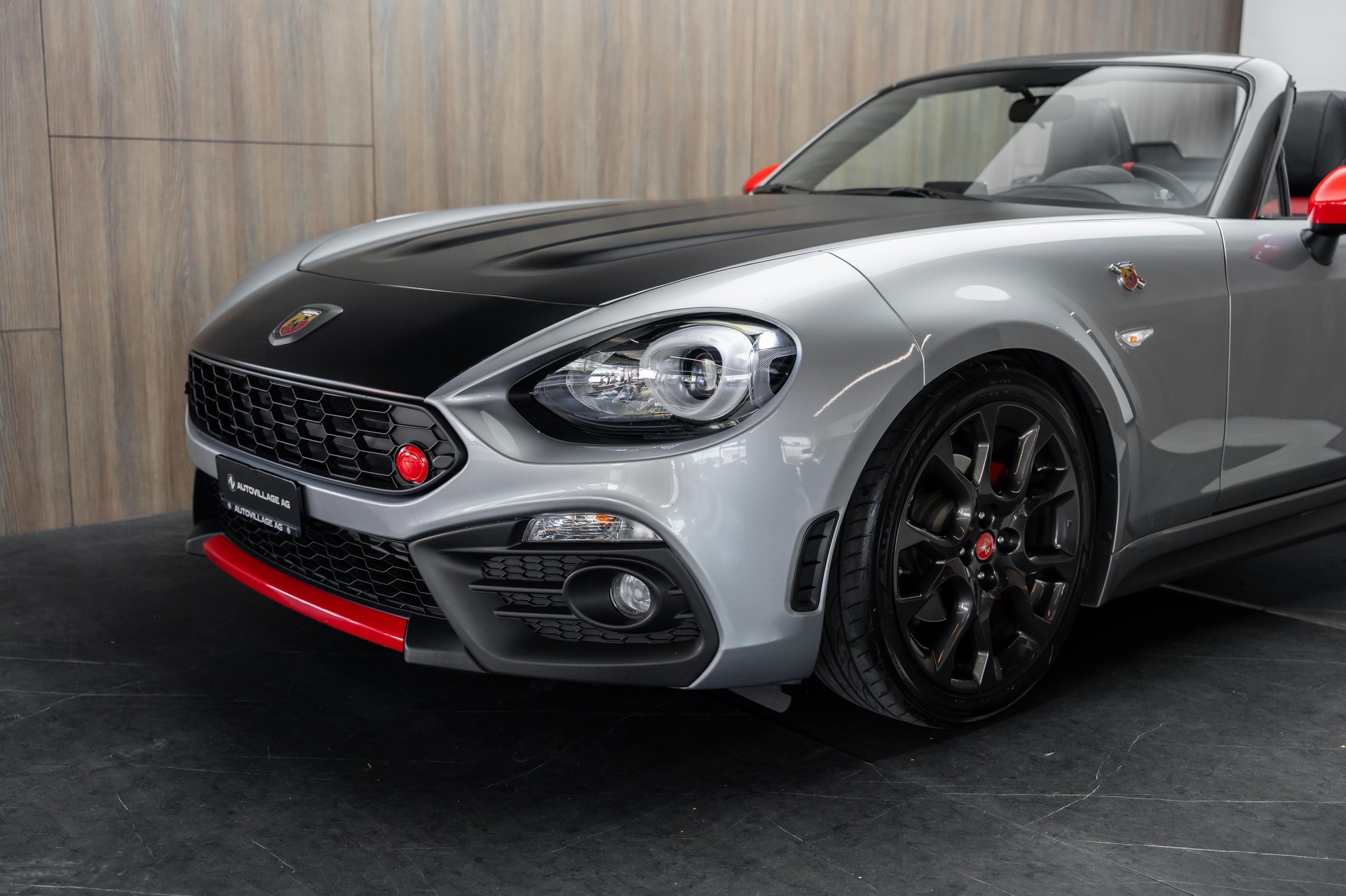 FIAT 124 Spider 1.4 TB Abarth Automatic-image-26