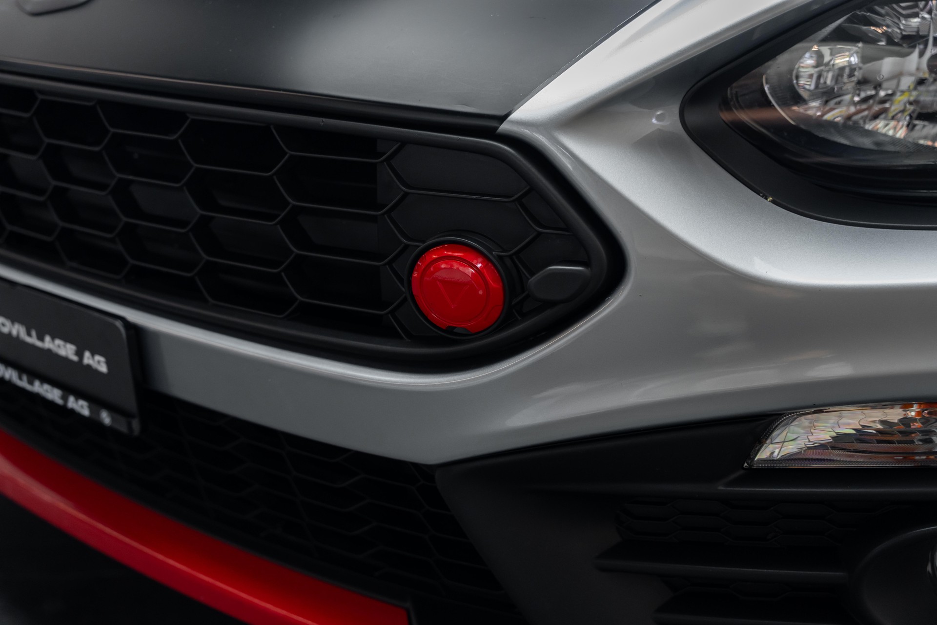 FIAT 124 Spider 1.4 TB Abarth Automatic-image-22