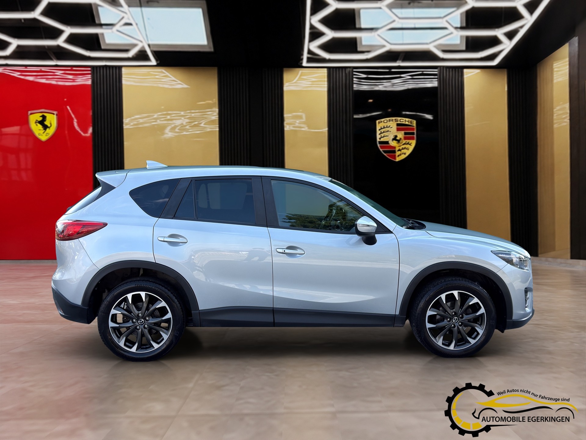 MAZDA CX-5 2.5 Revolution AWD Skyactive-G Automatic-image-3