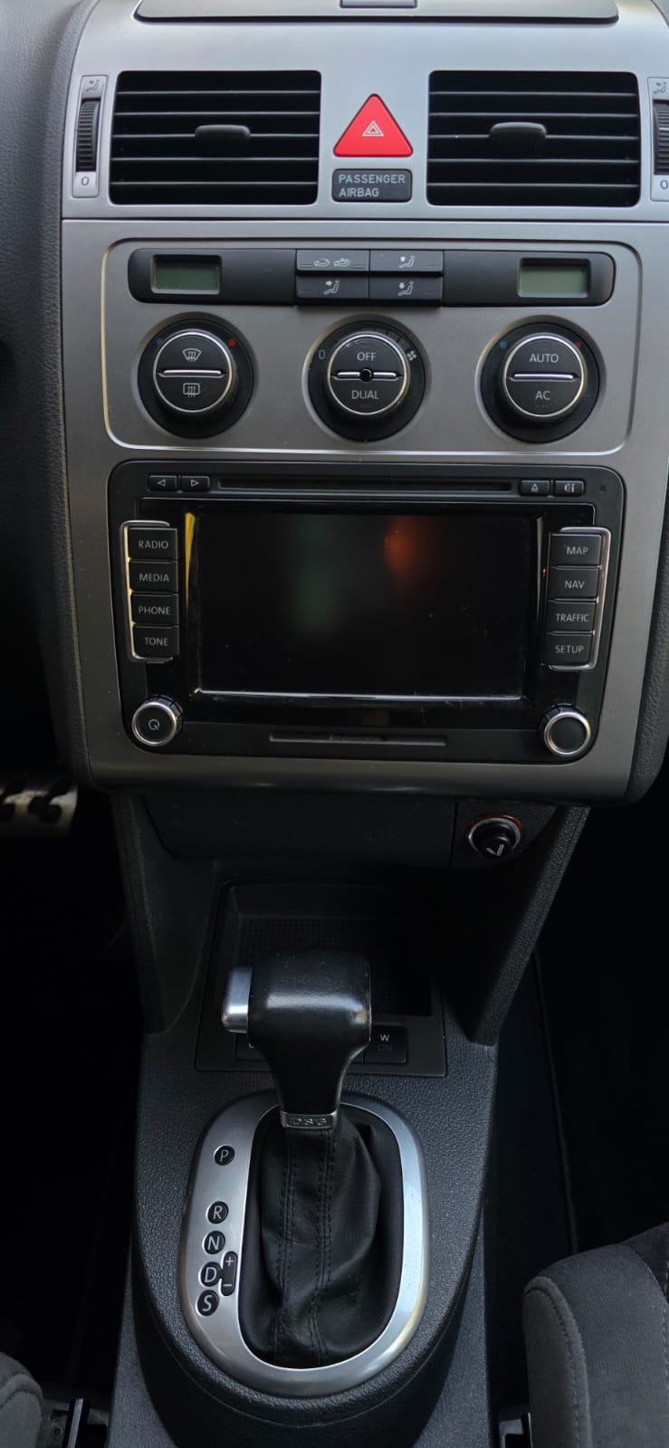 VW Touran 2.0 TDI Highline SR 170 PS-image-9
