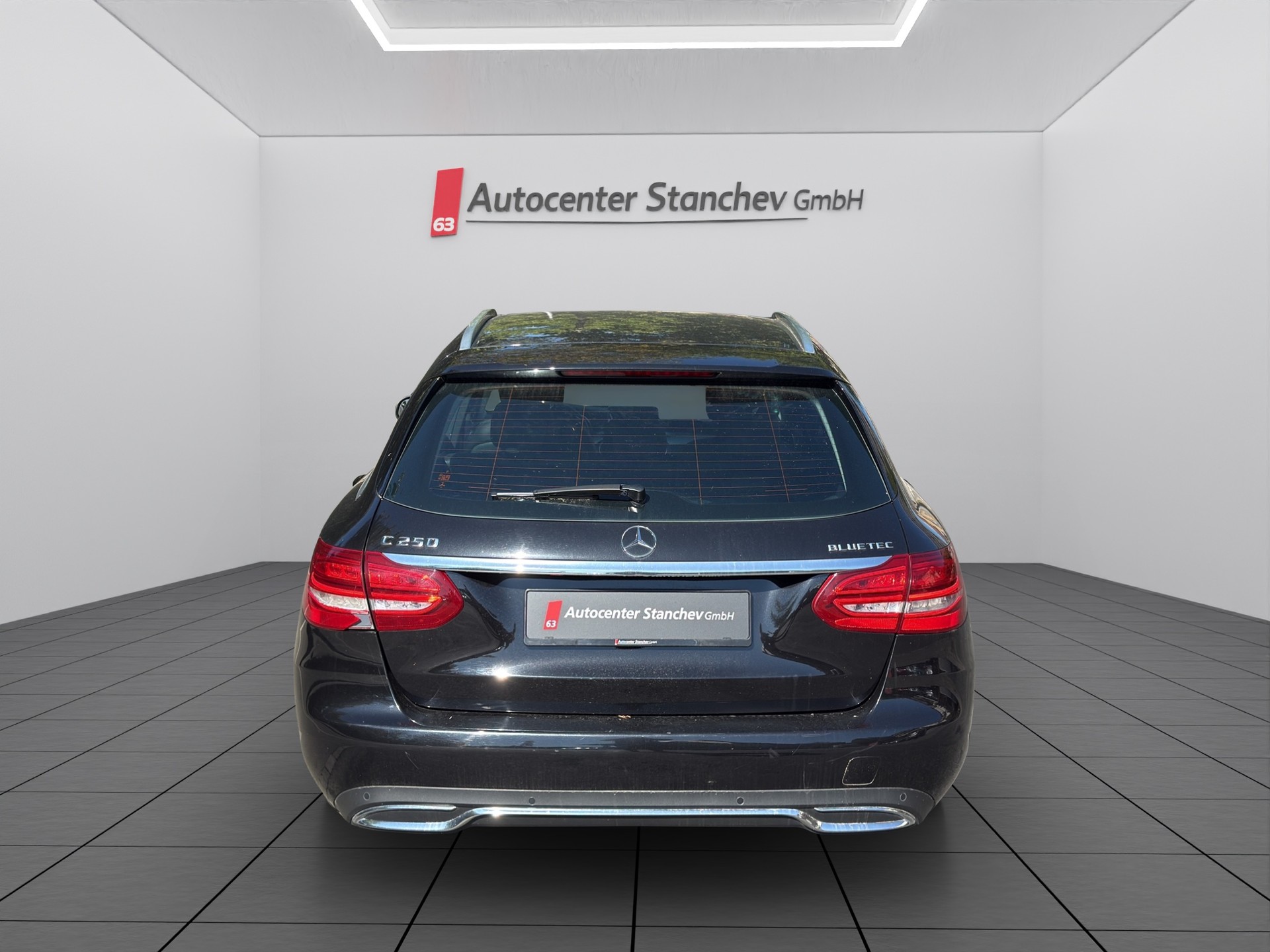 MERCEDES-BENZ C 250 BlueTEC Avantgarde 4Matic 7G-Tronic-image-3