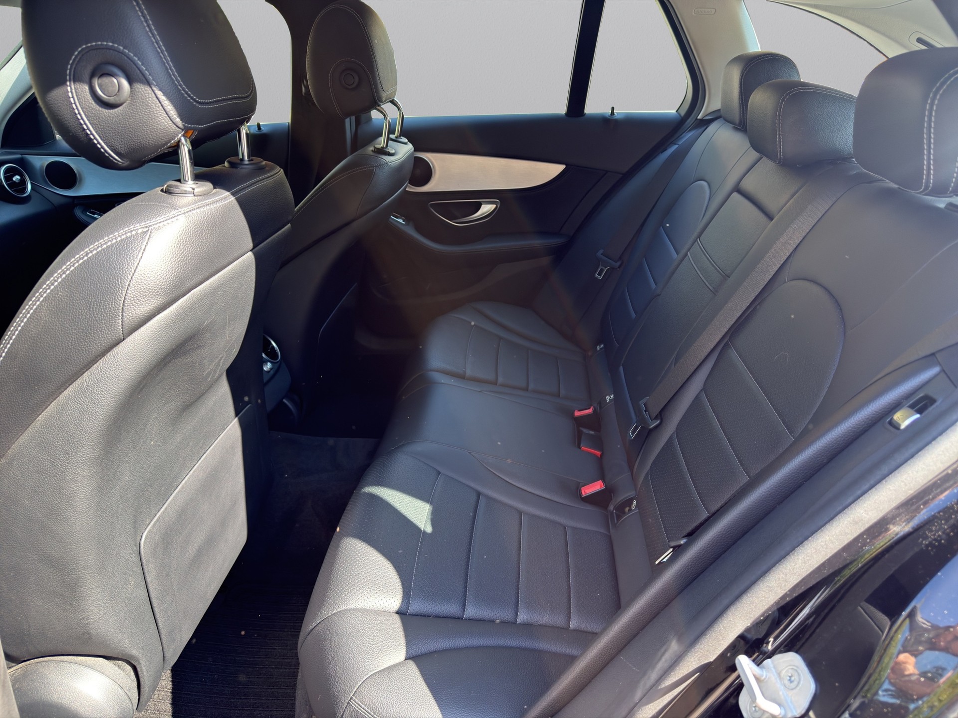 MERCEDES-BENZ C 250 BlueTEC Avantgarde 4Matic 7G-Tronic-image-9