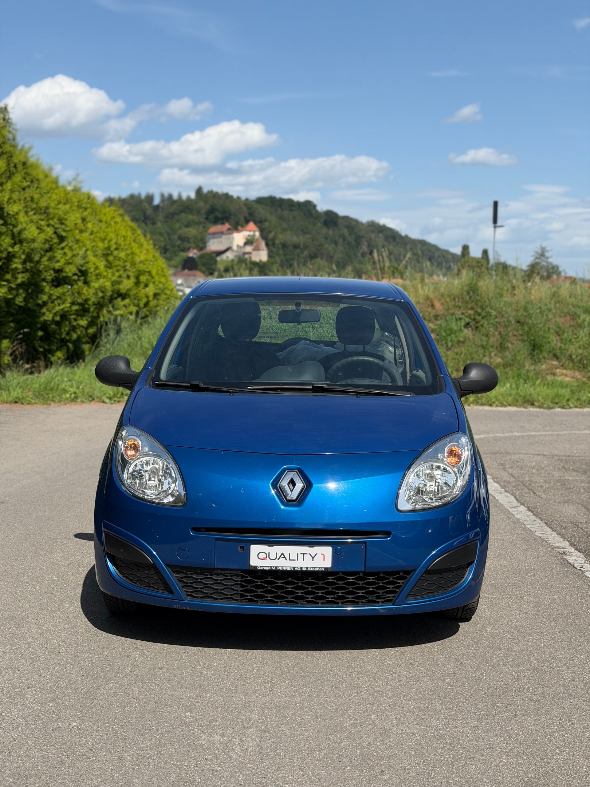 RENAULT Twingo 1.2 Authentique-image-1