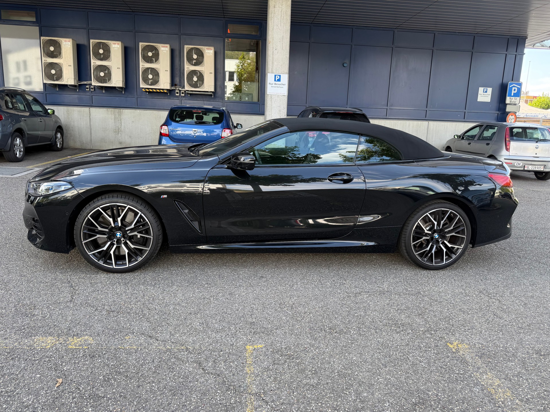 BMW 840i xDrive M Sport Pro Steptronic-image-28