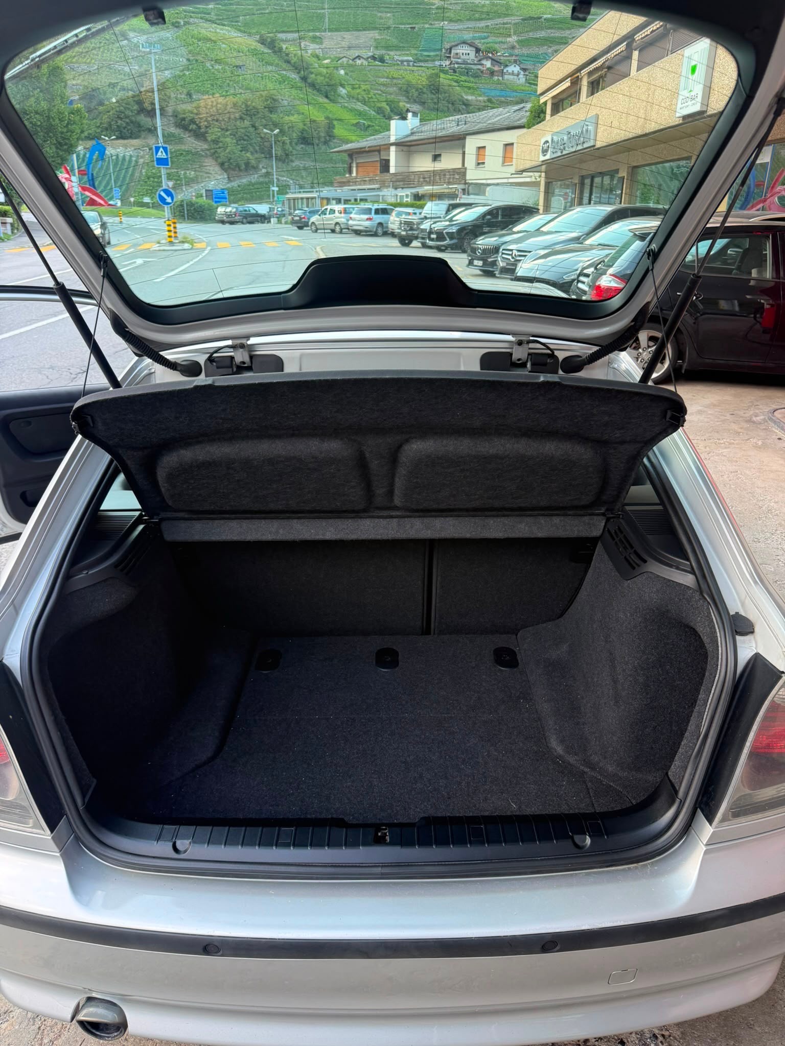 BMW 318 ti Compact-image-5