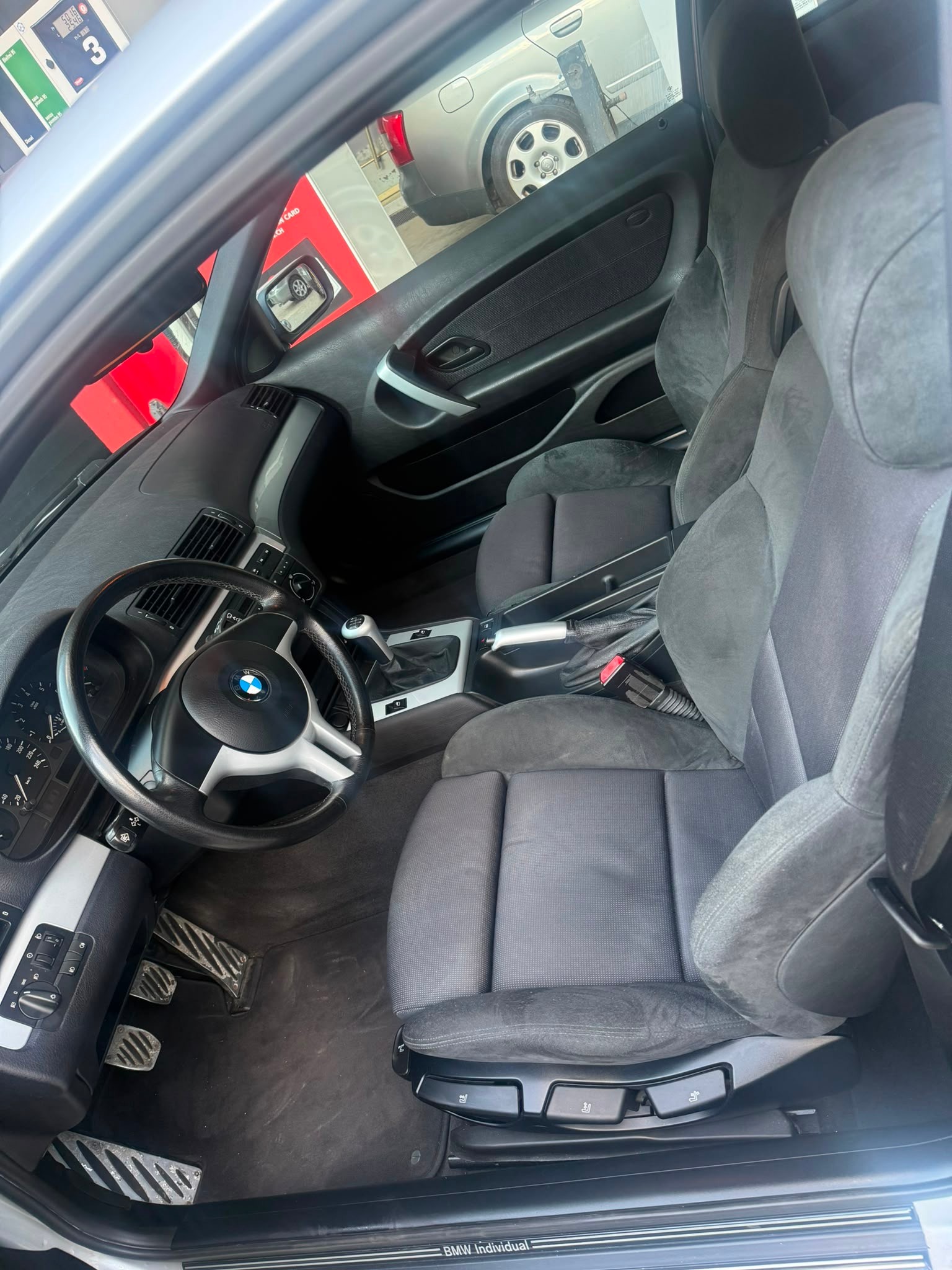 BMW 318 ti Compact-image-6