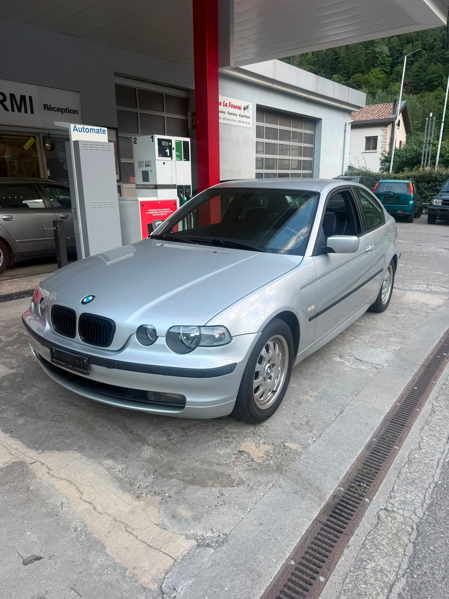 BMW 318 ti Compact-image-2
