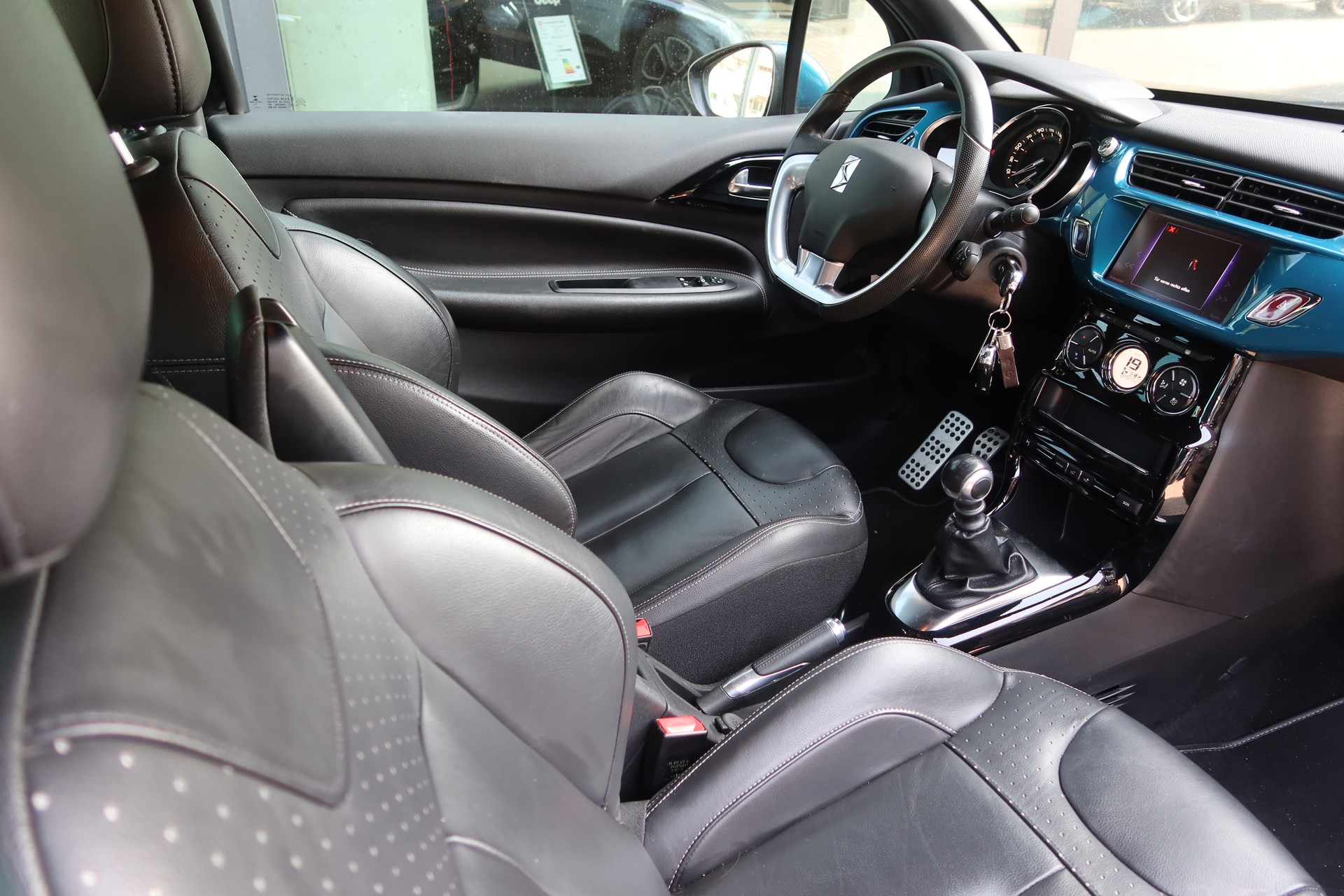 DS AUTOMOBILES DS3 1.6 THP Sp. Chic Plus-image-6