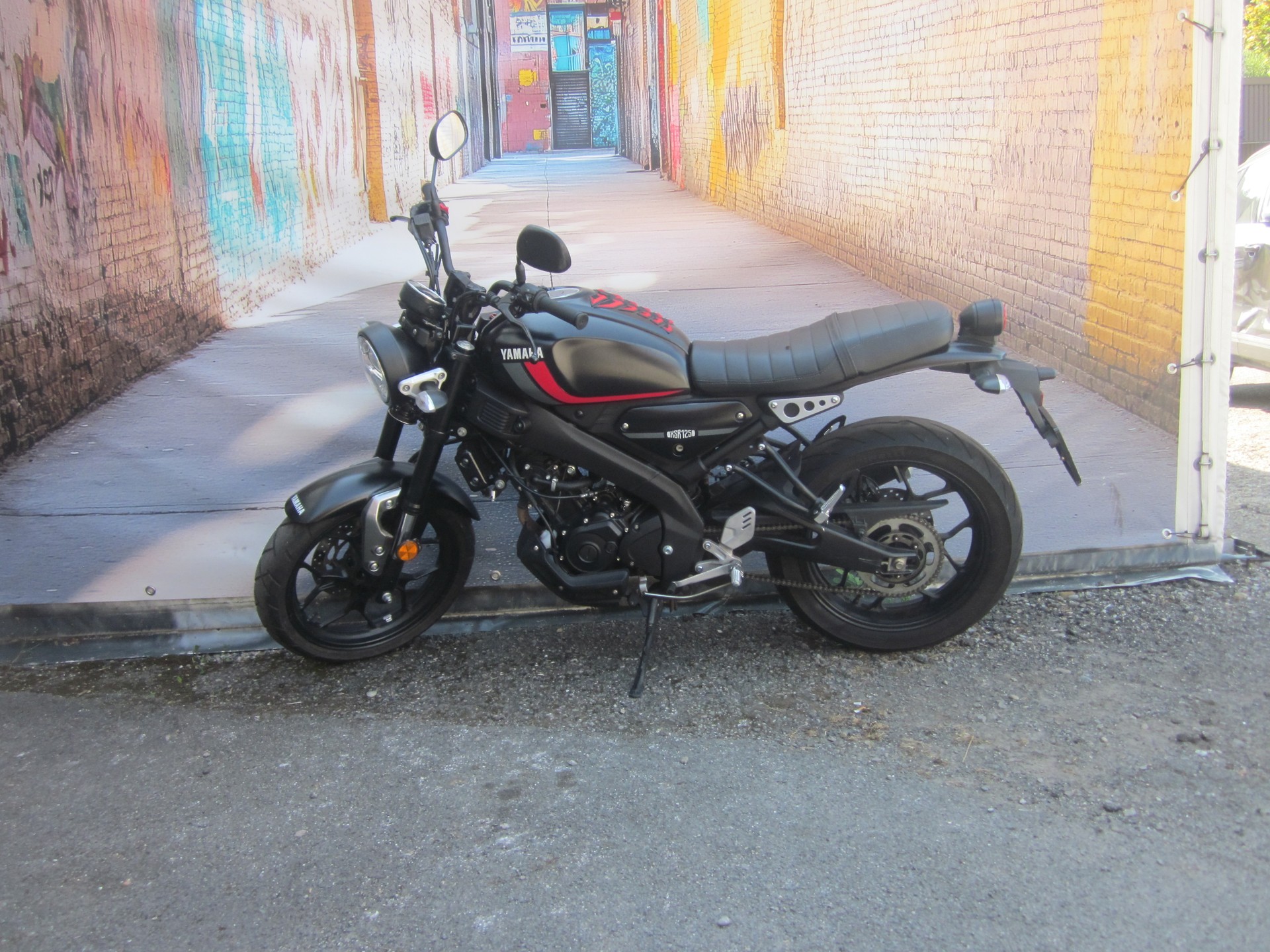 YAMAHA XSR 125