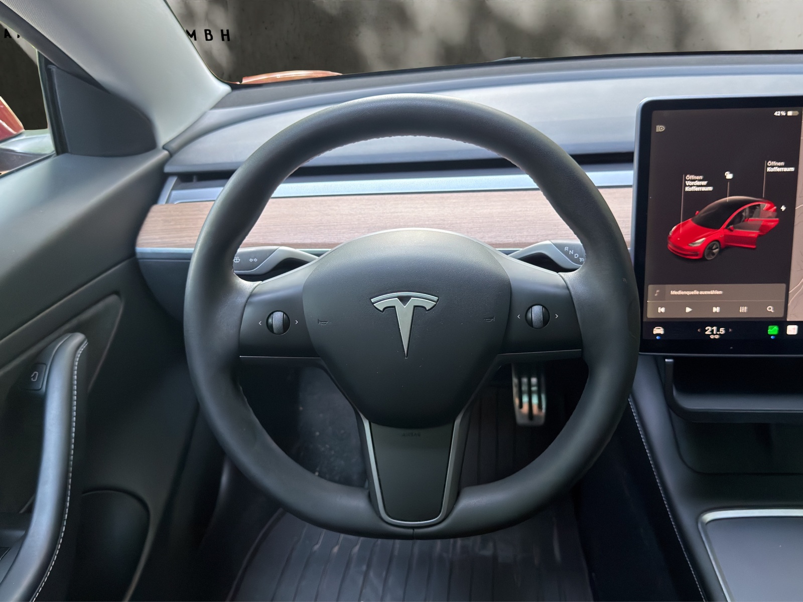 TESLA Model 3 Long Range Dual Motor AWD-image-10