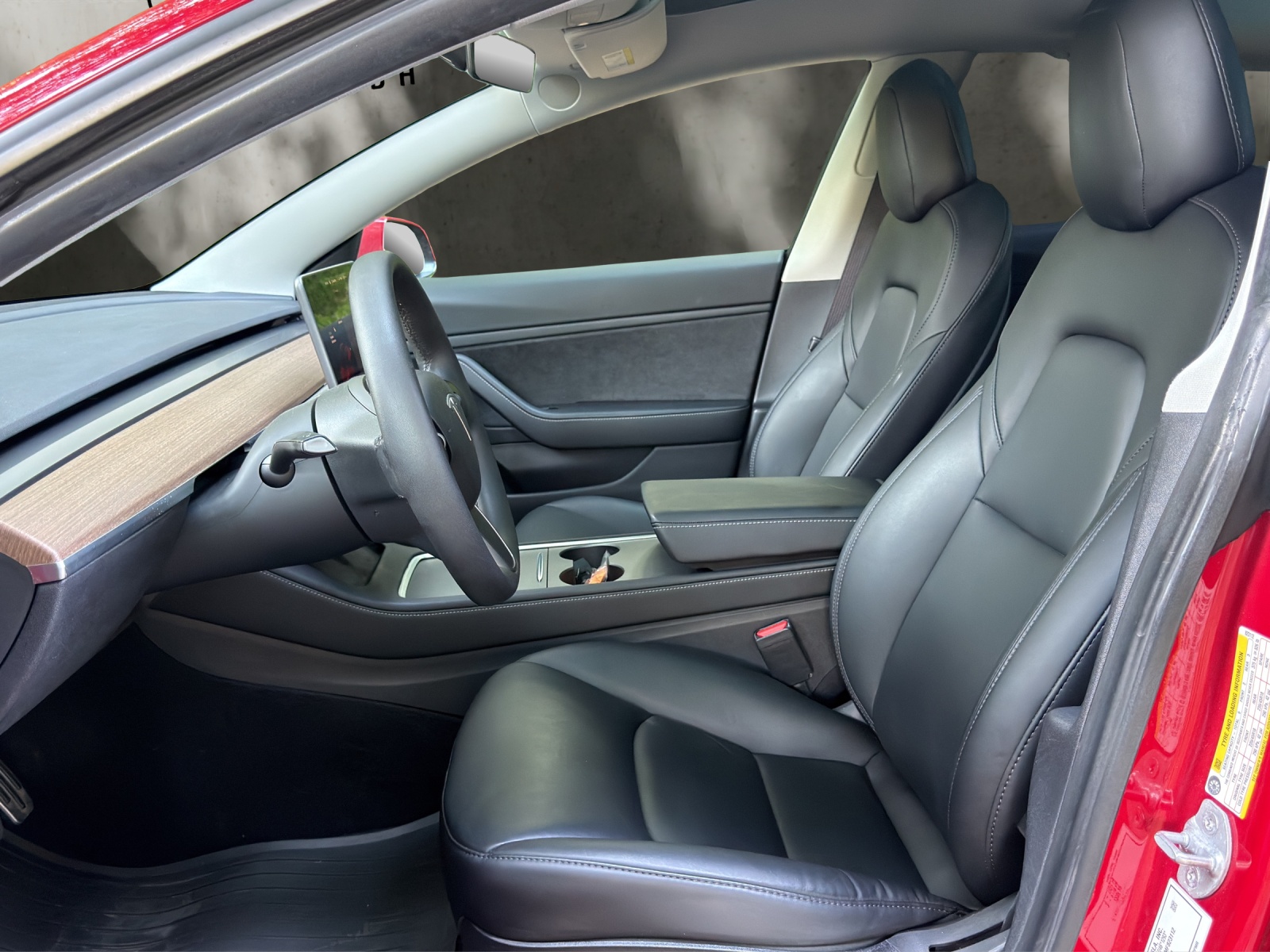 TESLA Model 3 Long Range Dual Motor AWD-image-8