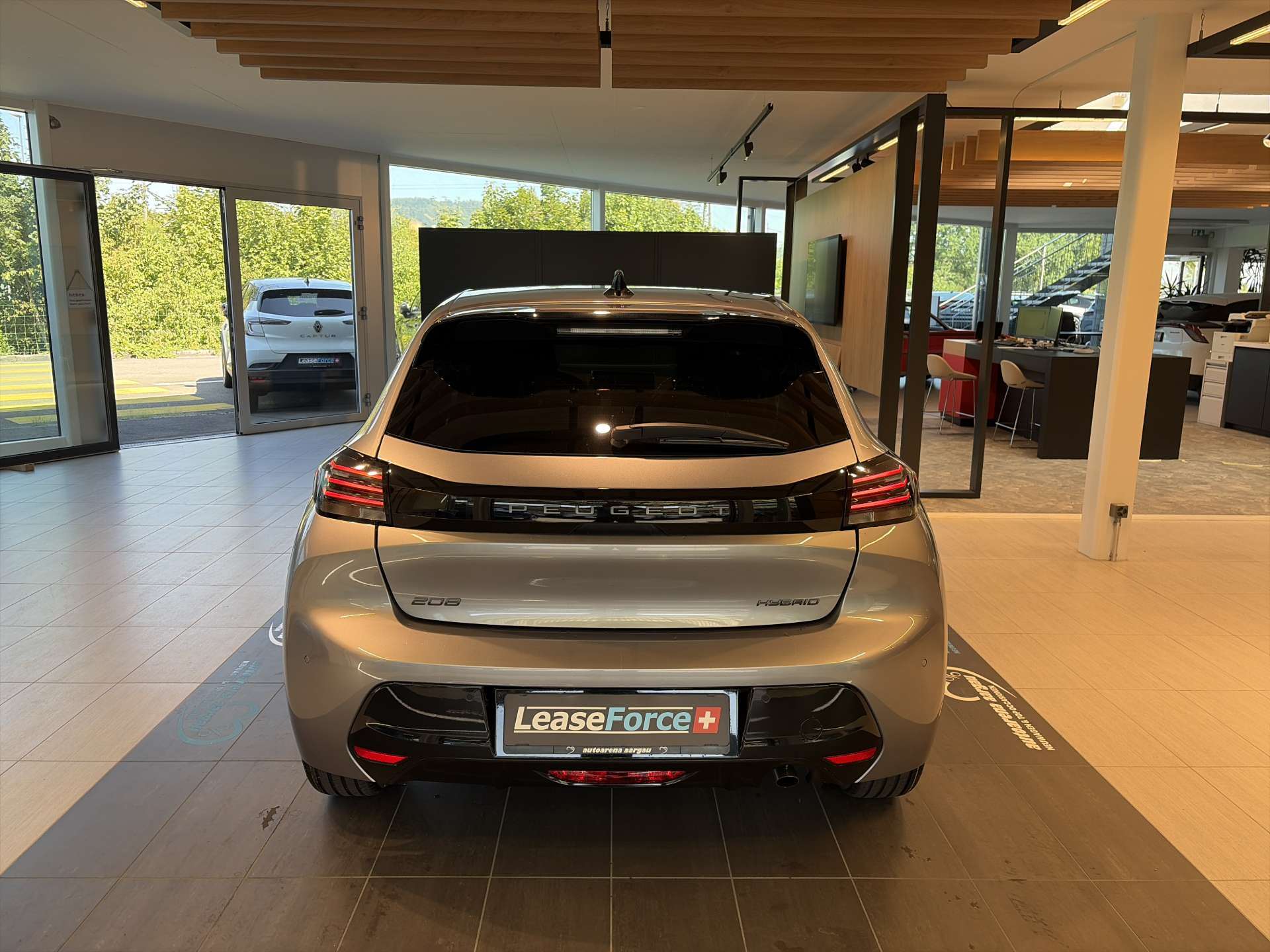 PEUGEOT 208 1.2 MHEV 110 Allure Automat-image-12