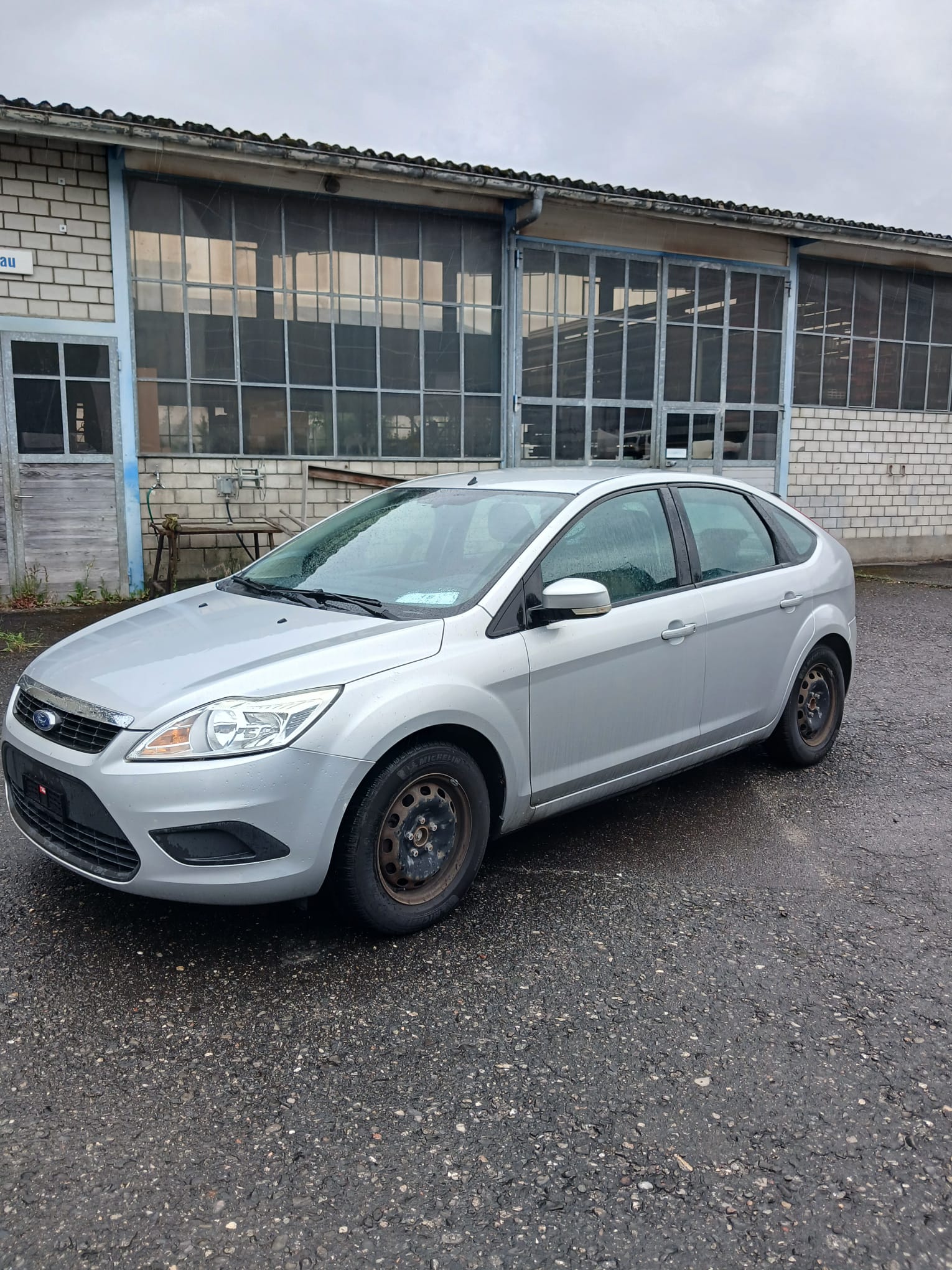 FORD Focus 1.6i Carving-image-2