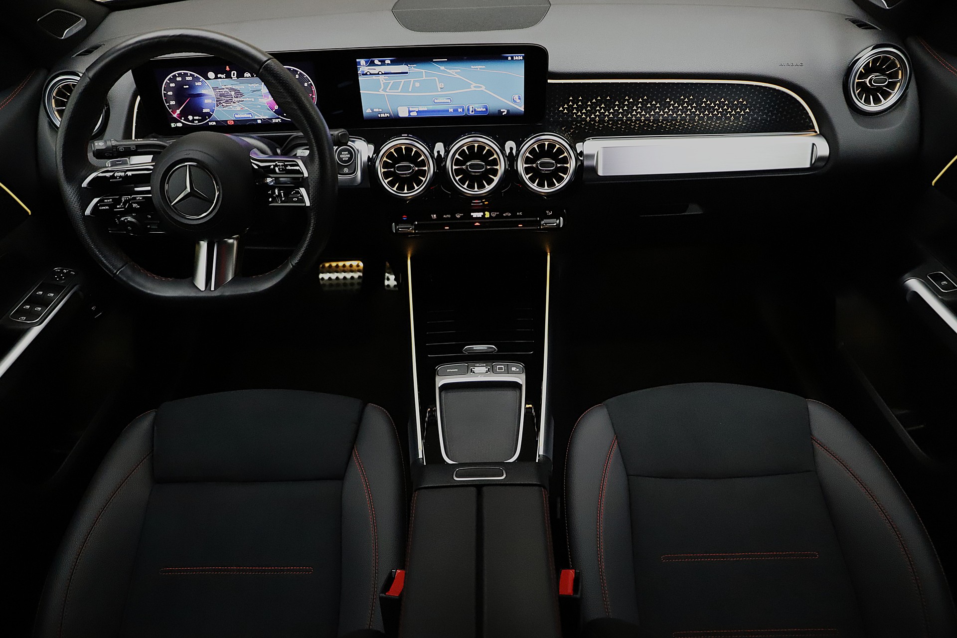 MERCEDES-BENZ GLB 250 4Matic 8G-Tronic AMG Line Advance Plus mit 7 Sitze-image-5