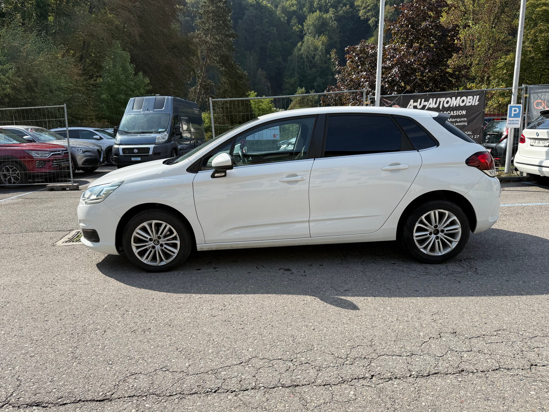 CITROEN C4 1.2 Pure Tech Feel Edition-image-2