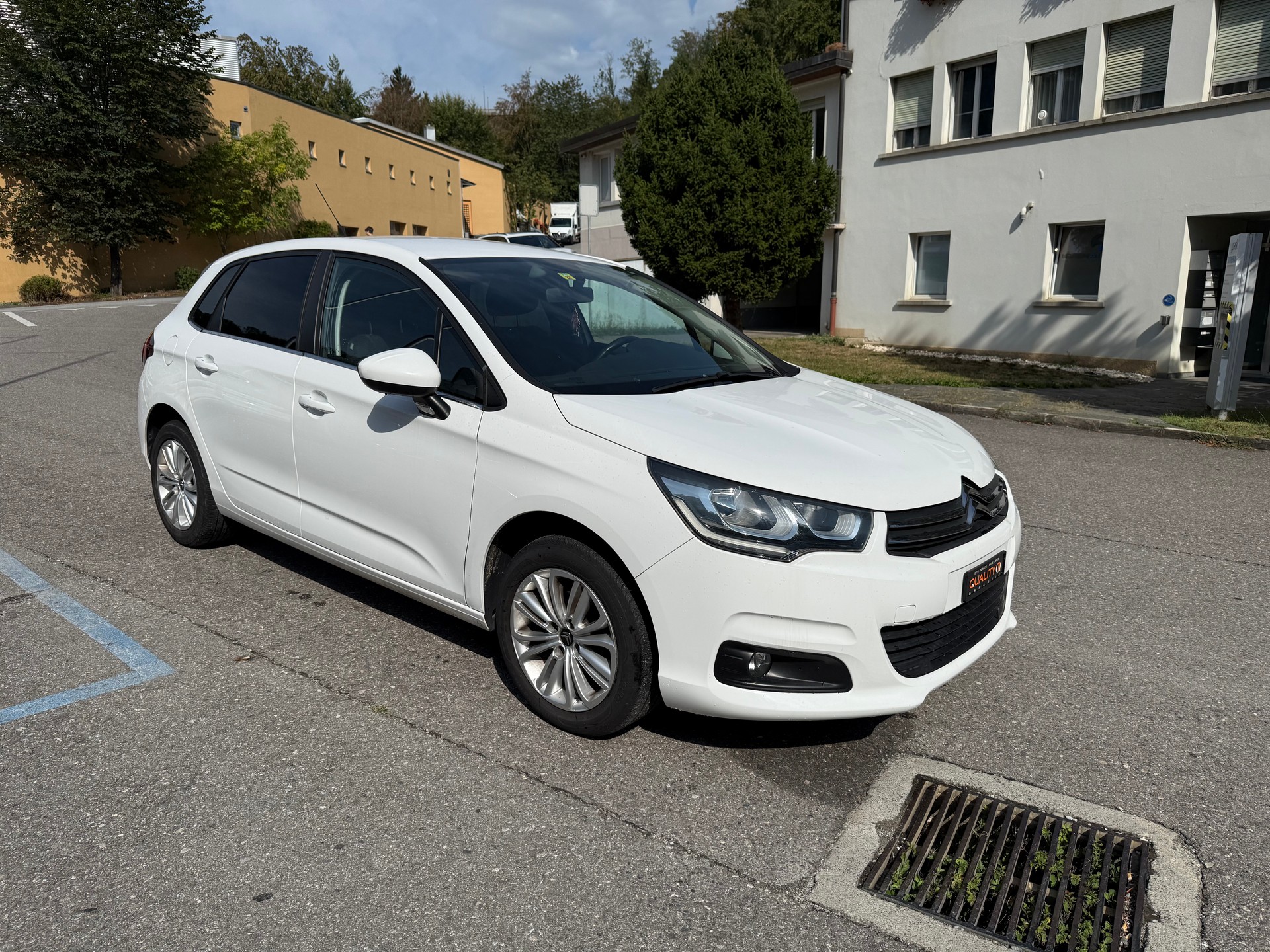 CITROEN C4 1.2 Pure Tech Feel Edition-image-7