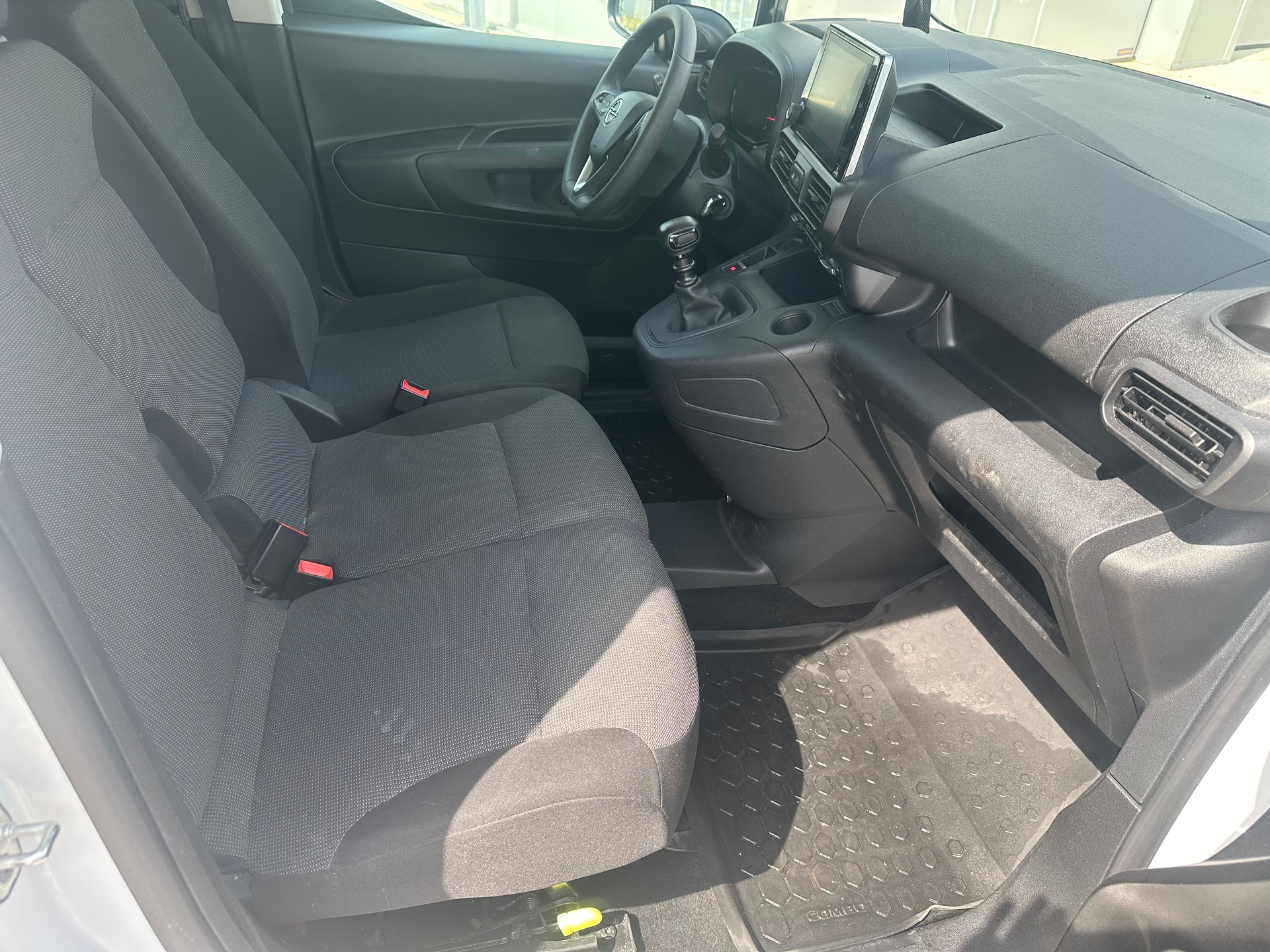 OPEL Combo Cargo 1.2 start/stop-image-9