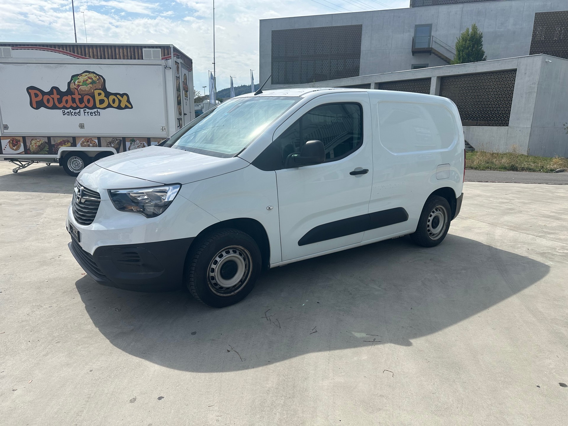 OPEL Combo Cargo 1.2 start/stop-image-13