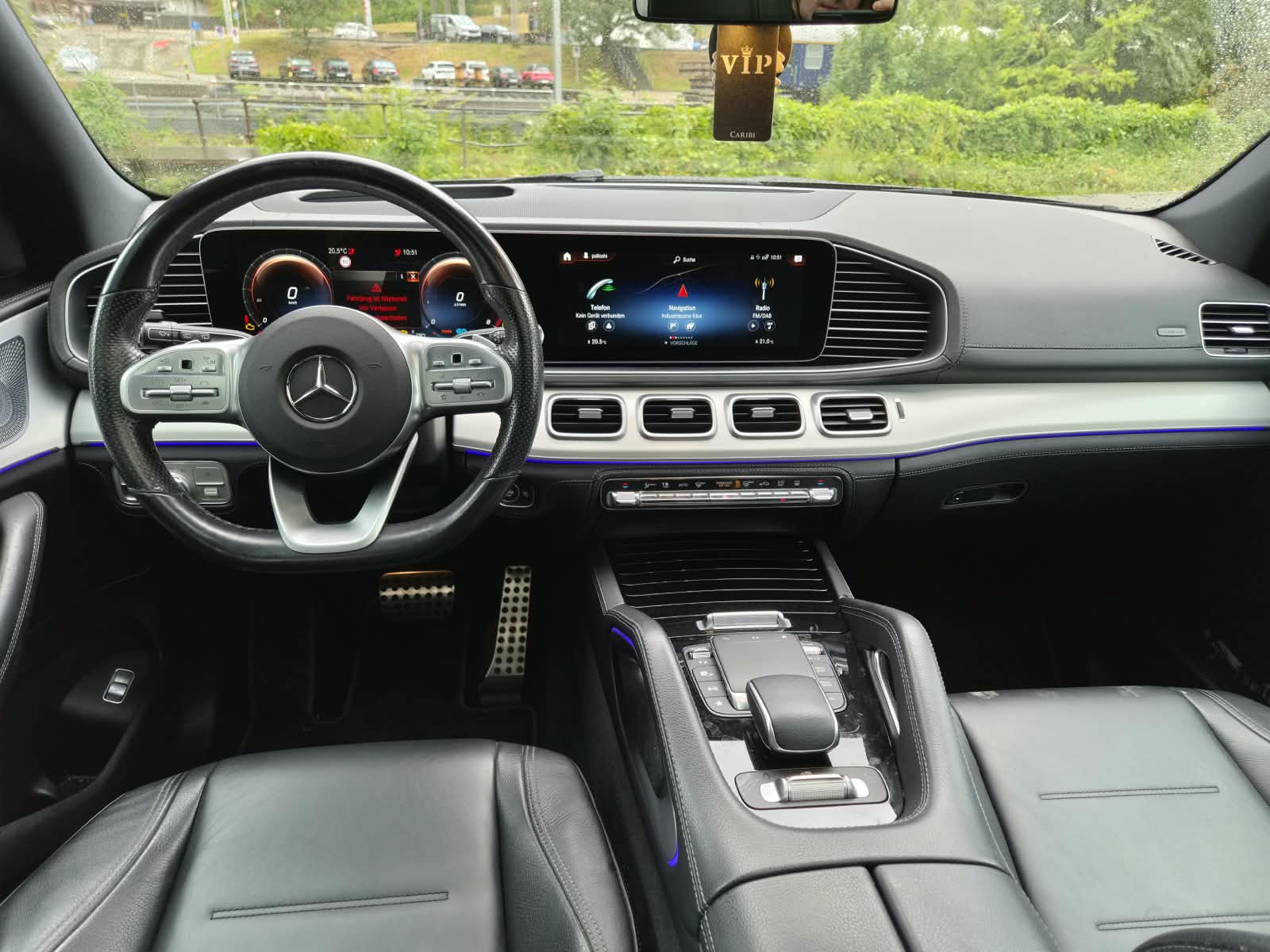 MERCEDES-BENZ GLE 450 4Matic AMG Line 9G-Tronic-image-8