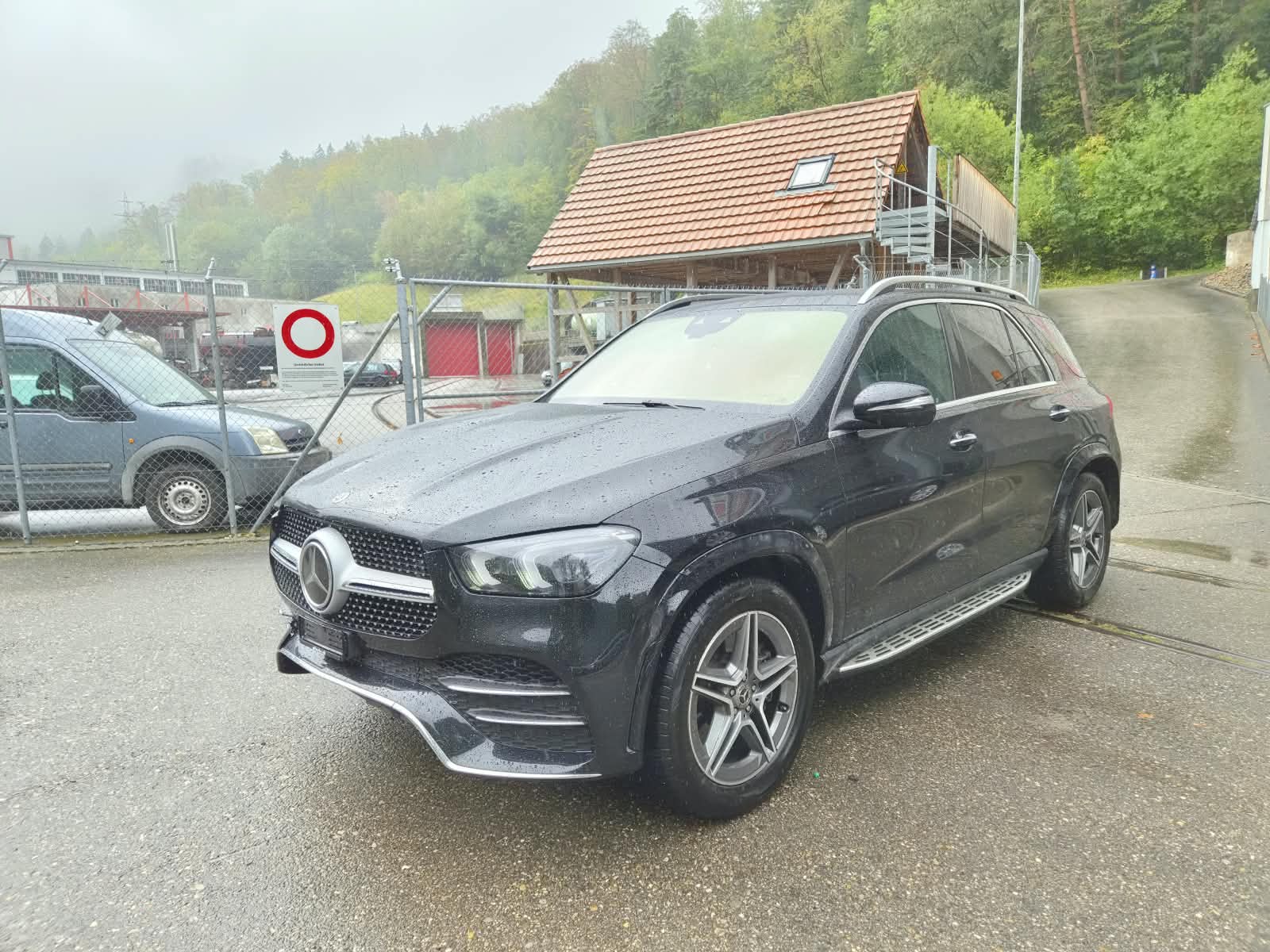 MERCEDES-BENZ GLE 450 4Matic AMG Line 9G-Tronic-image-0
