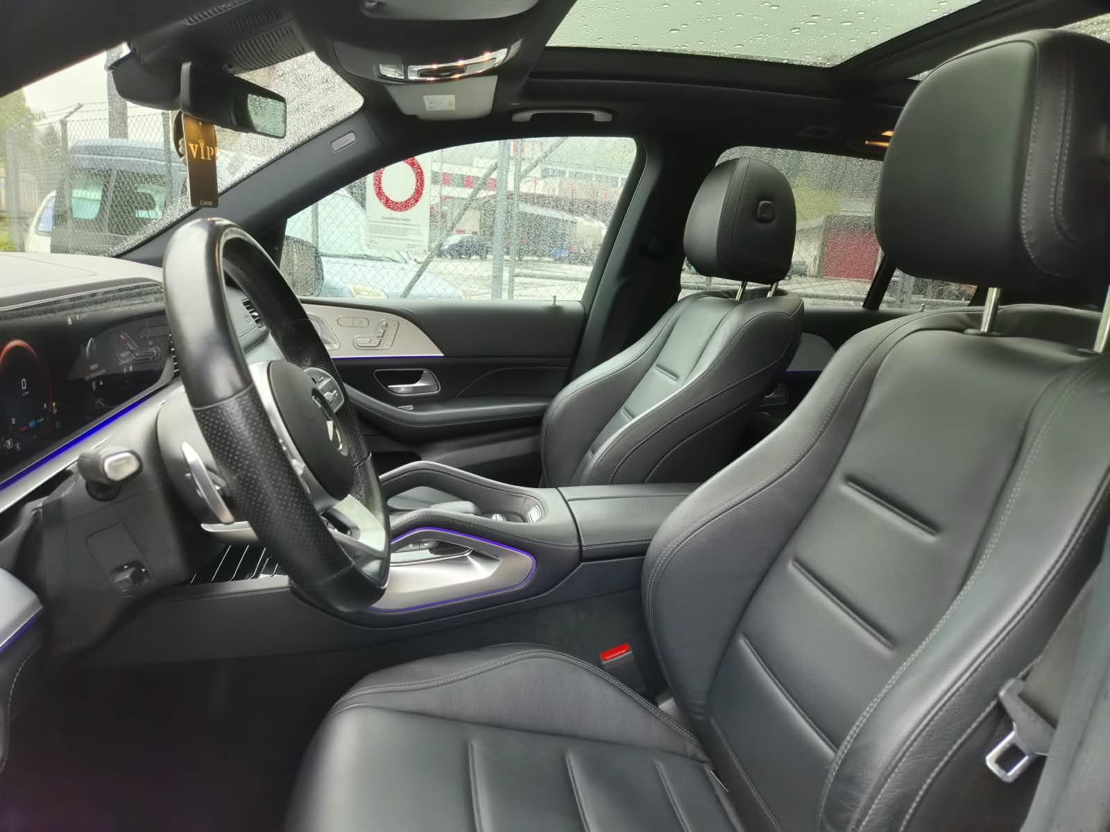 MERCEDES-BENZ GLE 450 4Matic AMG Line 9G-Tronic-image-5