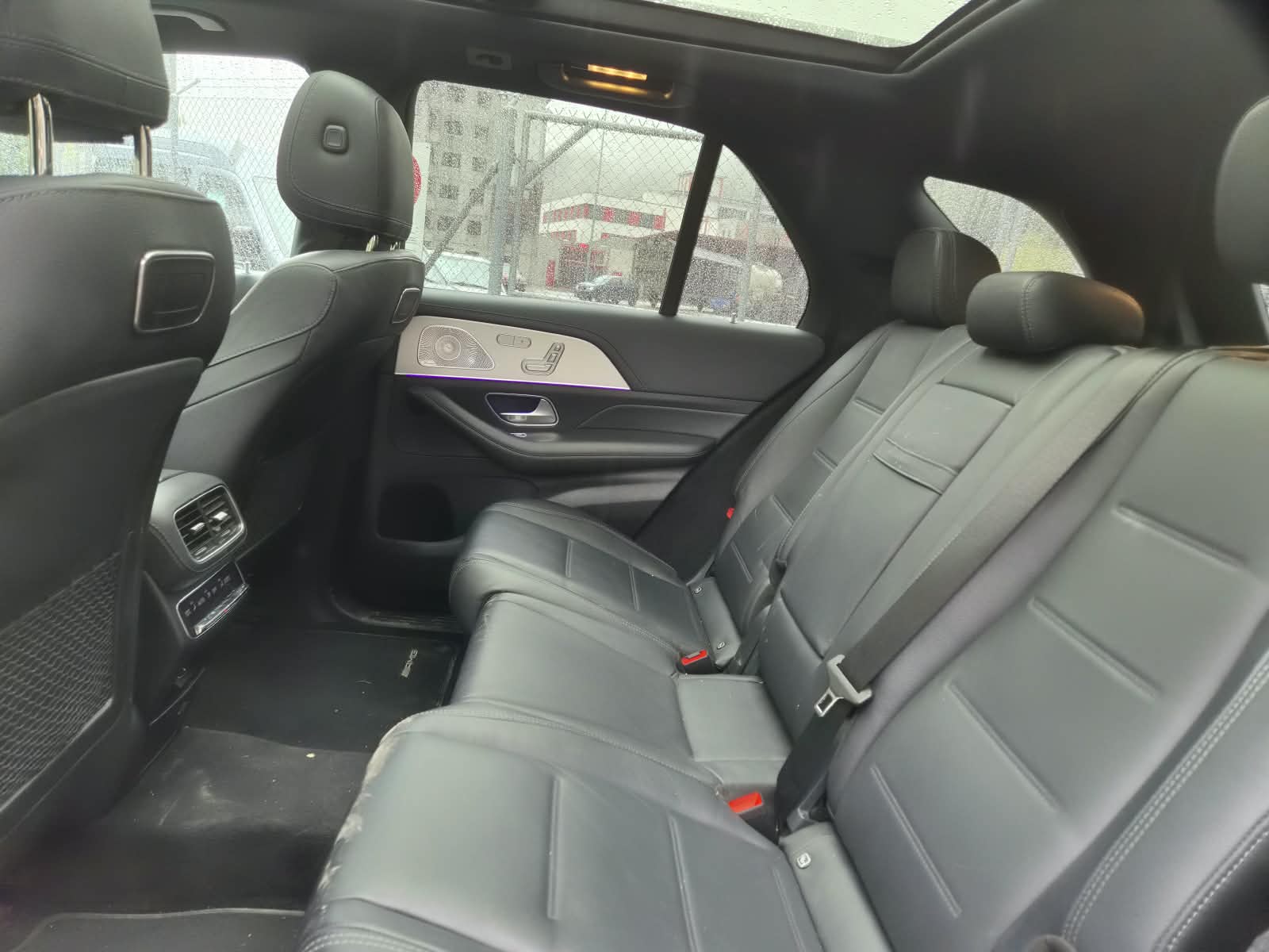 MERCEDES-BENZ GLE 450 4Matic AMG Line 9G-Tronic-image-6