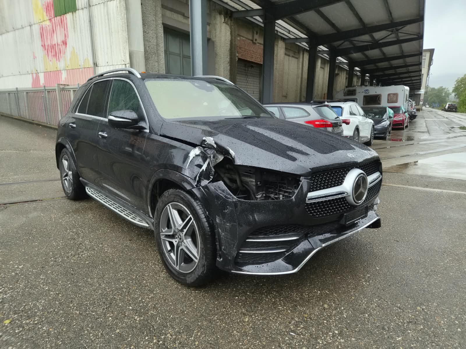 MERCEDES-BENZ GLE 450 4Matic AMG Line 9G-Tronic-image-4