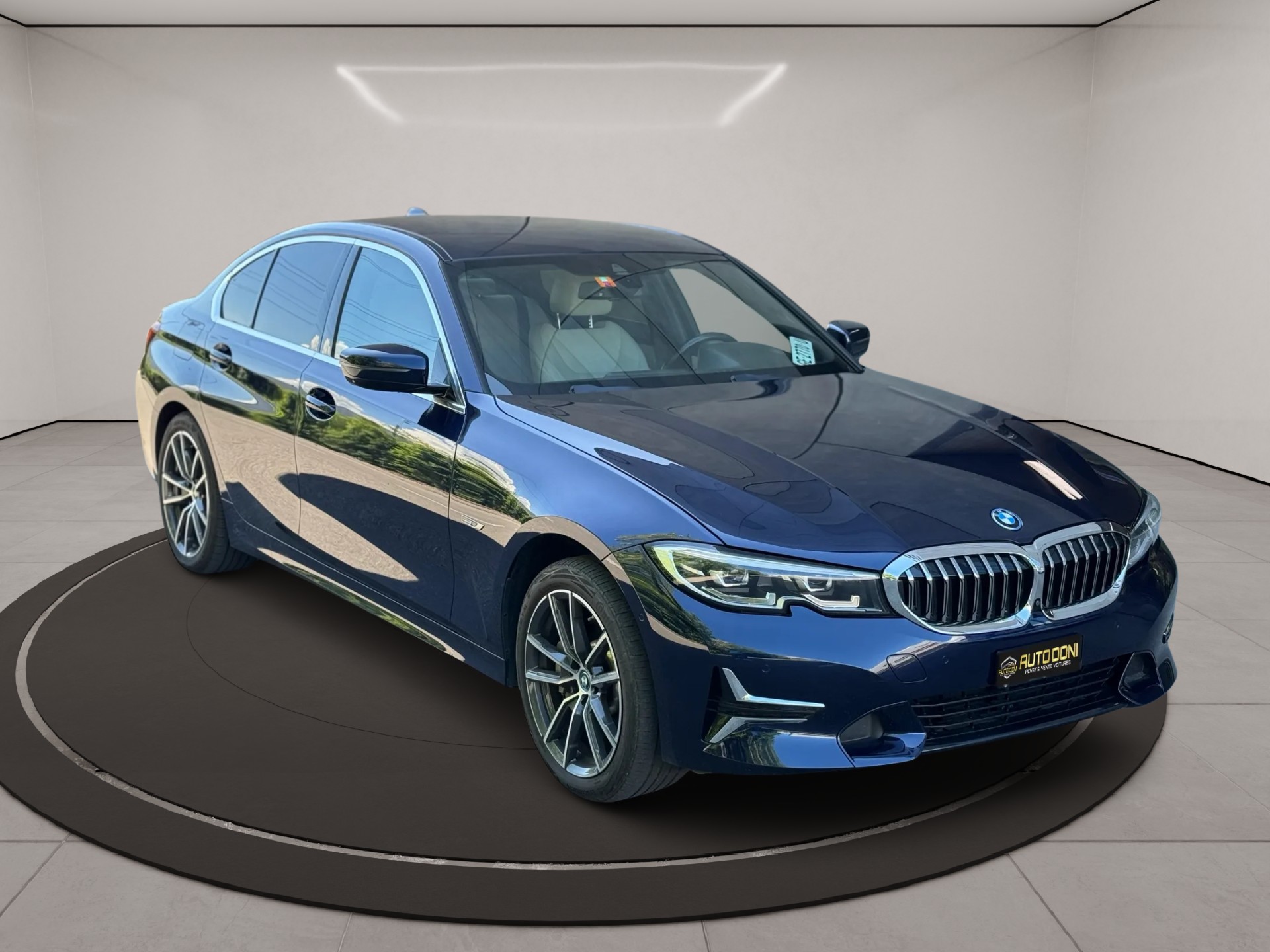 BMW 330e xDrive Sport Line Steptronic-image-5